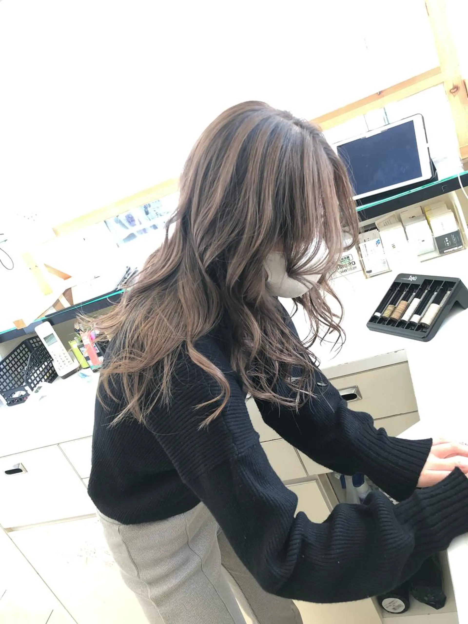 ロング レイヤーカット 手塚 亮汰のヘアスタイル