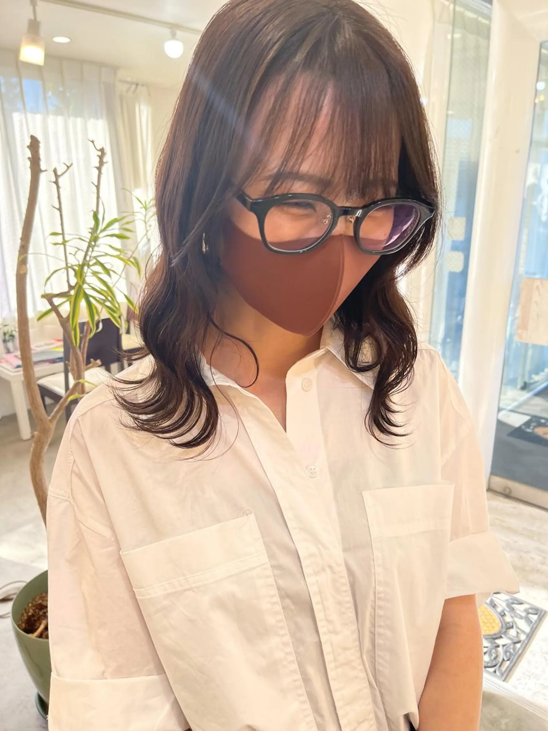 ミディアム カラー 中堀 遥のヘアスタイル