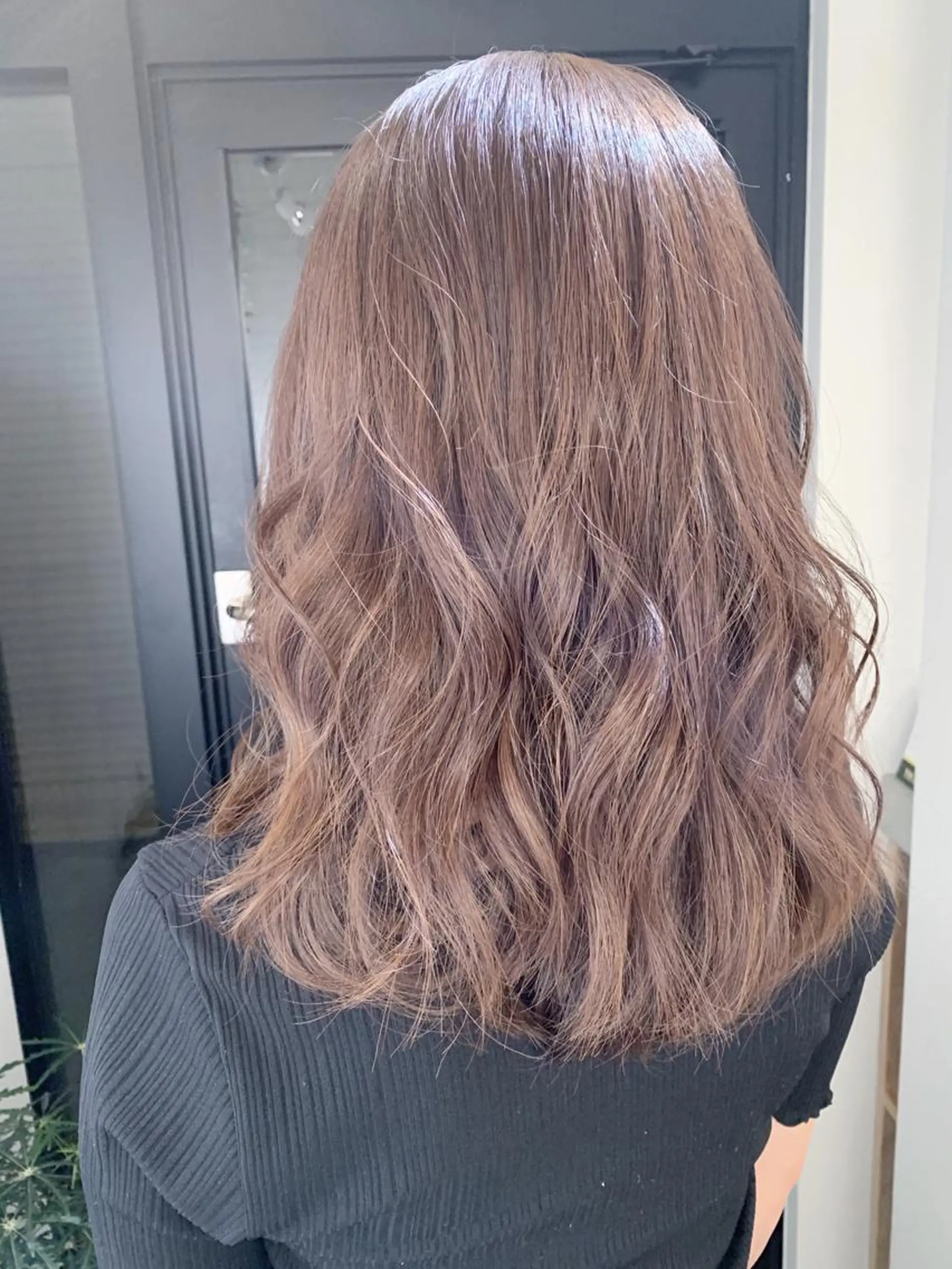 ミディアム カラー グレージュ ピンクカラー 【完全マンツー 恵比寿】佐藤 翔のヘアスタイル