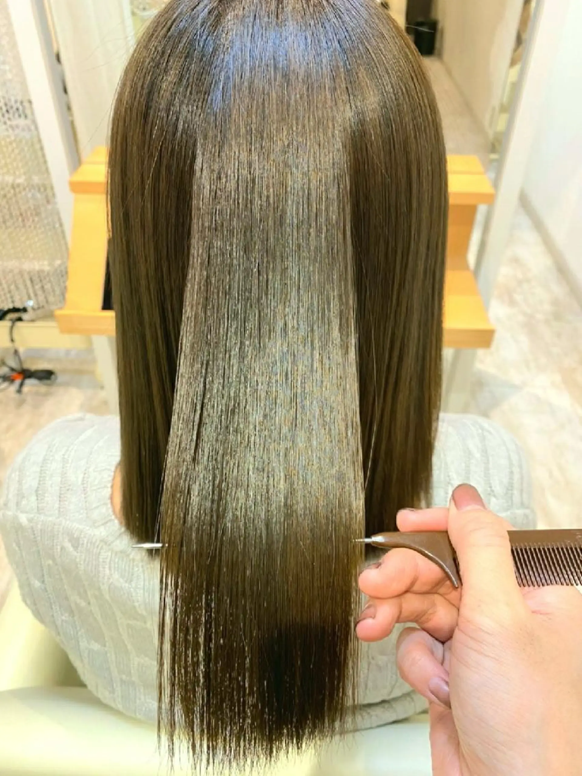 ミディアム カラー ブリーチ 透明感カラー グレージュ ブリーチなしカラー 髪質改善 カット 縮毛矯正 トリートメント 北九州美容室 🕊️わかな✂︎のヘアスタイル