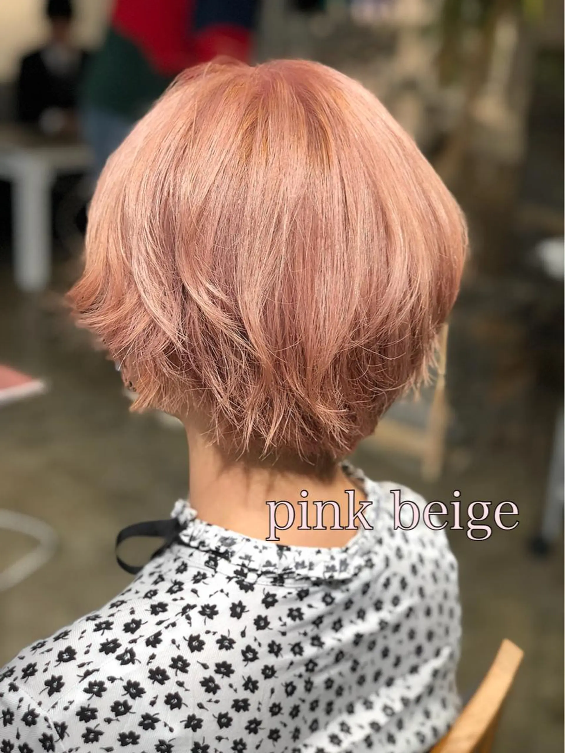 ショート カラー ハイトーン/レイヤー /ケアブリーチ石川治のヘアスタイル