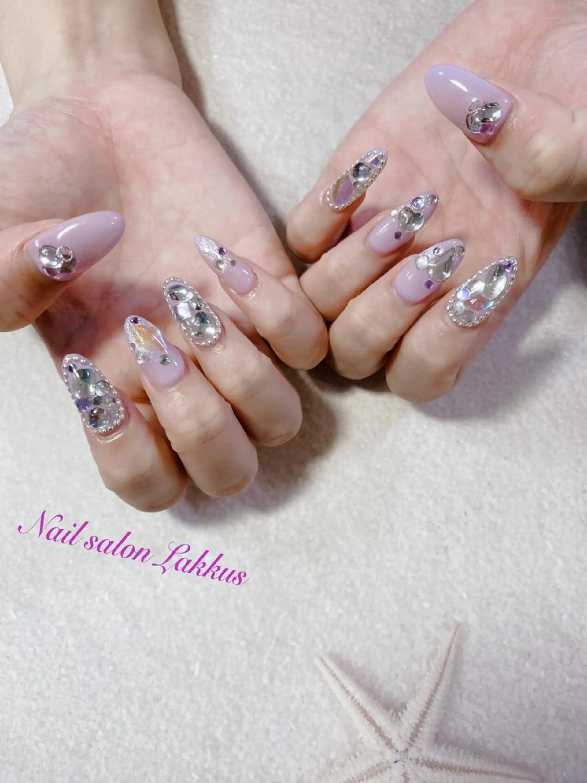 ネイル Lakkus T－CHIのネイルデザイン