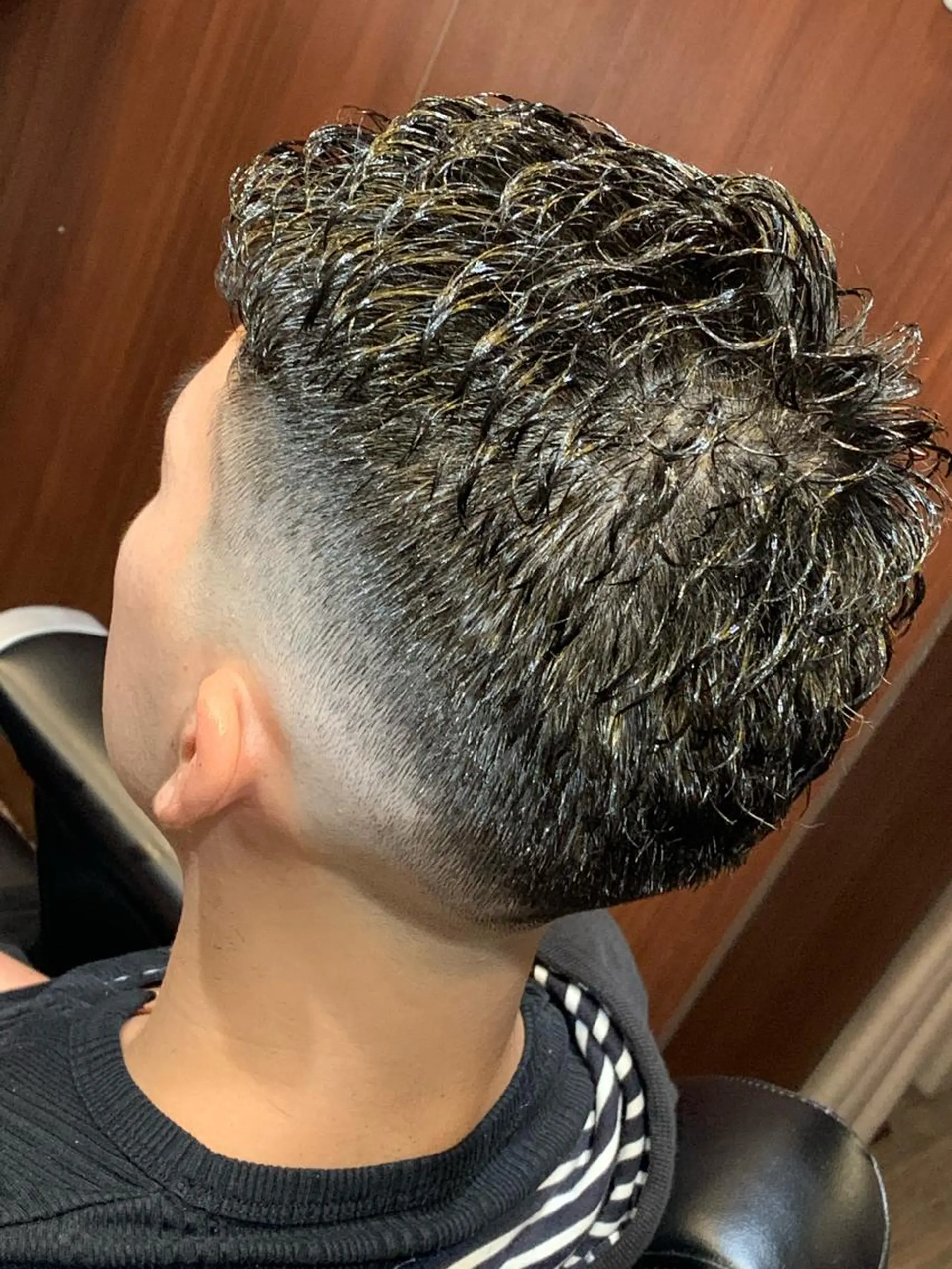 ショート パーマ メンズ 羽木 隆徒のヘアスタイル