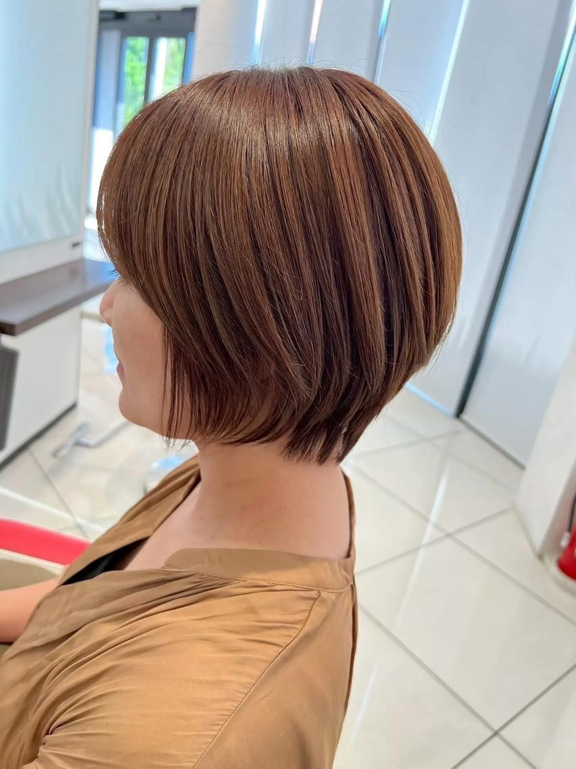 ショート 大川 有香のヘアスタイル