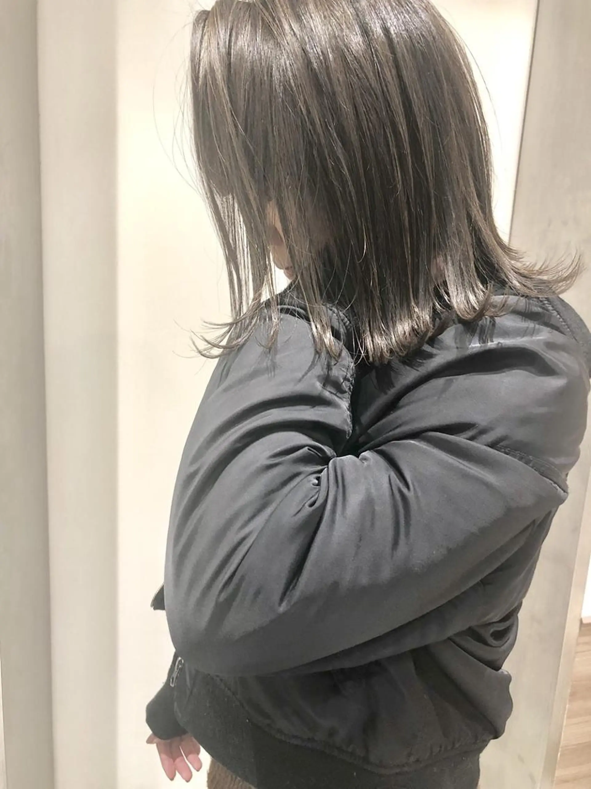 カラー Ash 店長　山下達也のヘアスタイル