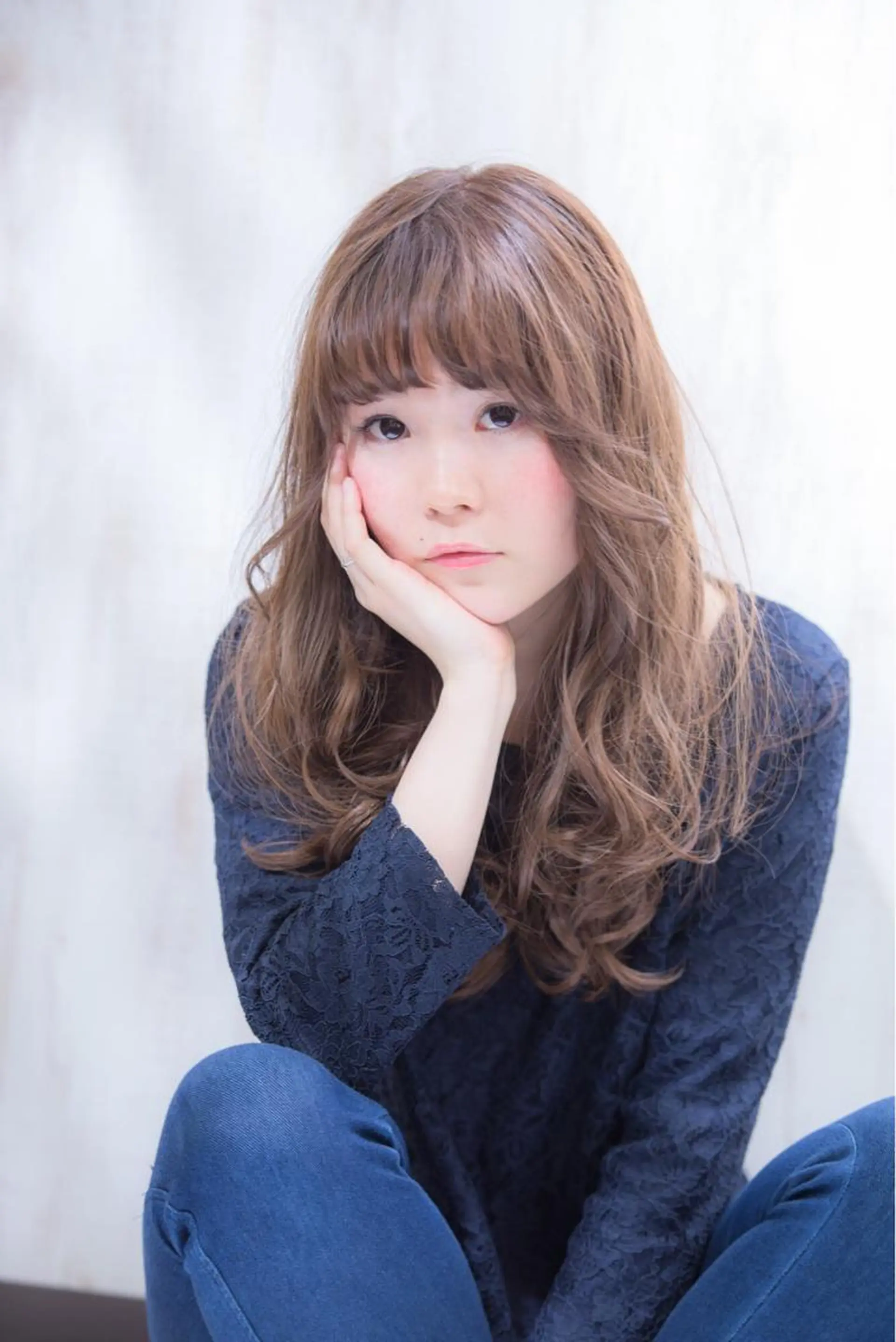 セミロング カラー パーマ ヘアアレンジ ベージュカラー 透明感カラー グレージュ 【ミニモ公認】*似合 わせ職人*滝田拳史のヘアスタイル