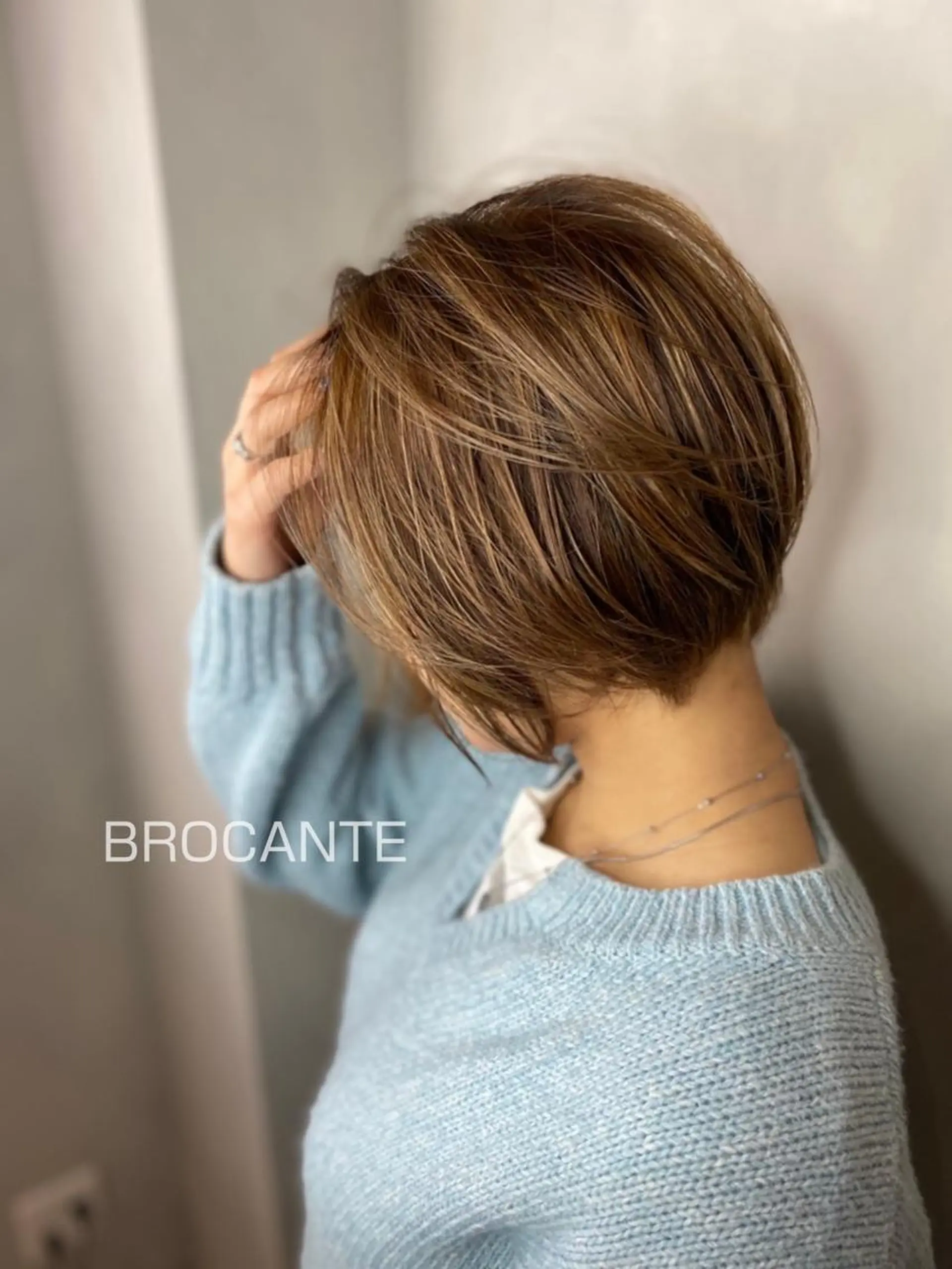 ショート カラー ショートボブ ベージュカラー ハイライトカラー ボブ ハイライト BROCANTE立川 karasawa.nのヘアスタイル