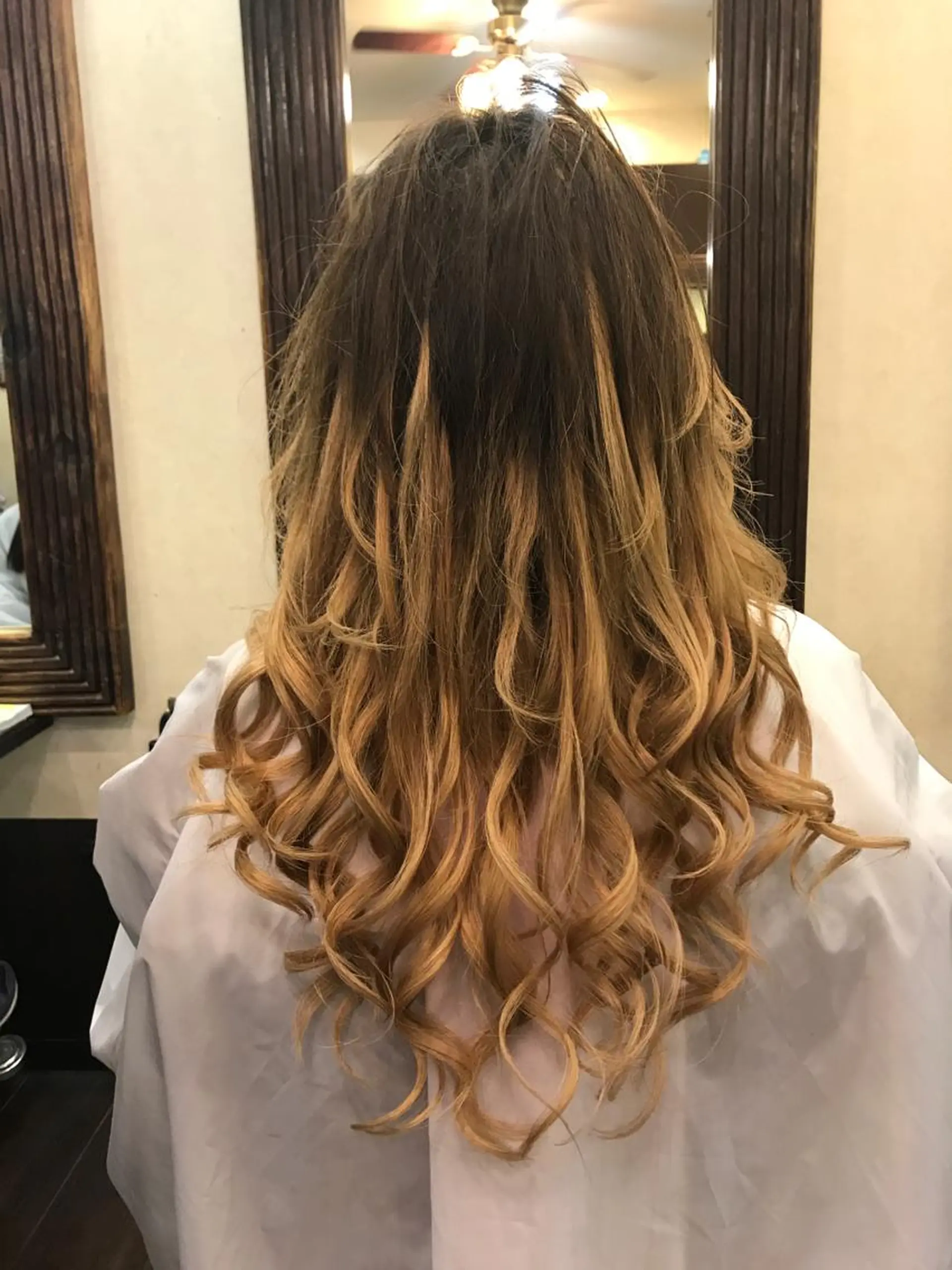 ミディアム カラー 店長担当🌟 矢吹ガブリエル🌟のヘアスタイル