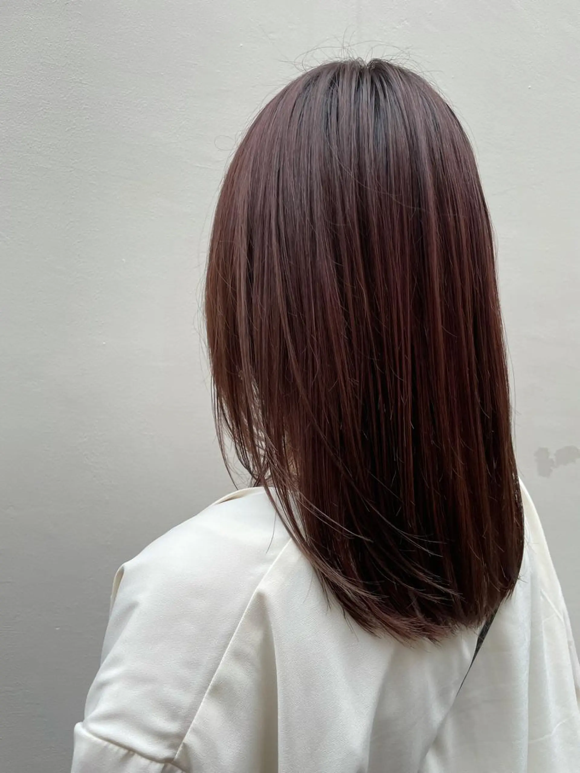 ミディアム ピンクブラウン レイヤー/デジパ SAKIのヘアスタイル