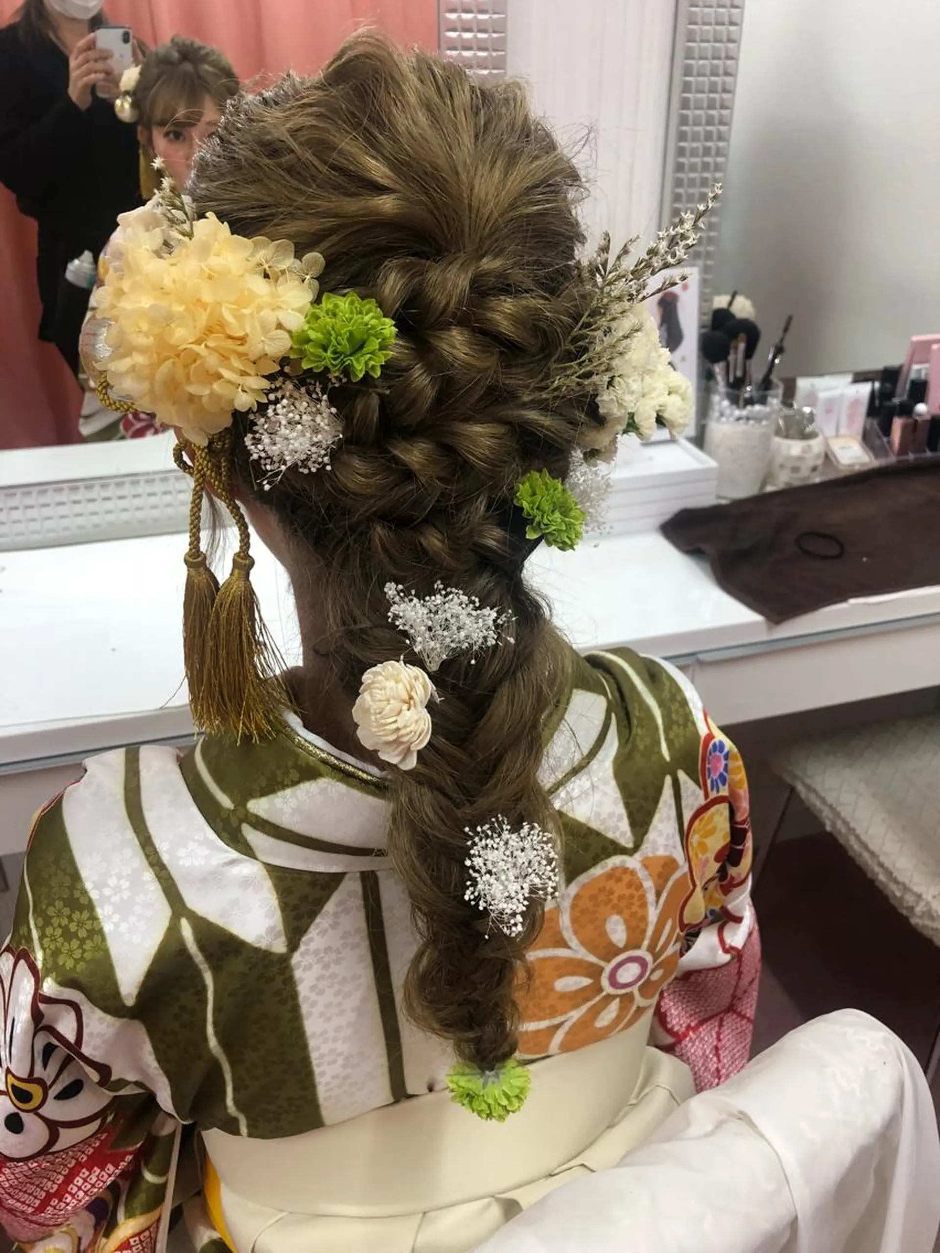 ヘアアレンジ 卒業式のヘアスタイル 着付け 小顔美肌&ヘアメイク 丸山紗來のその他イメージ