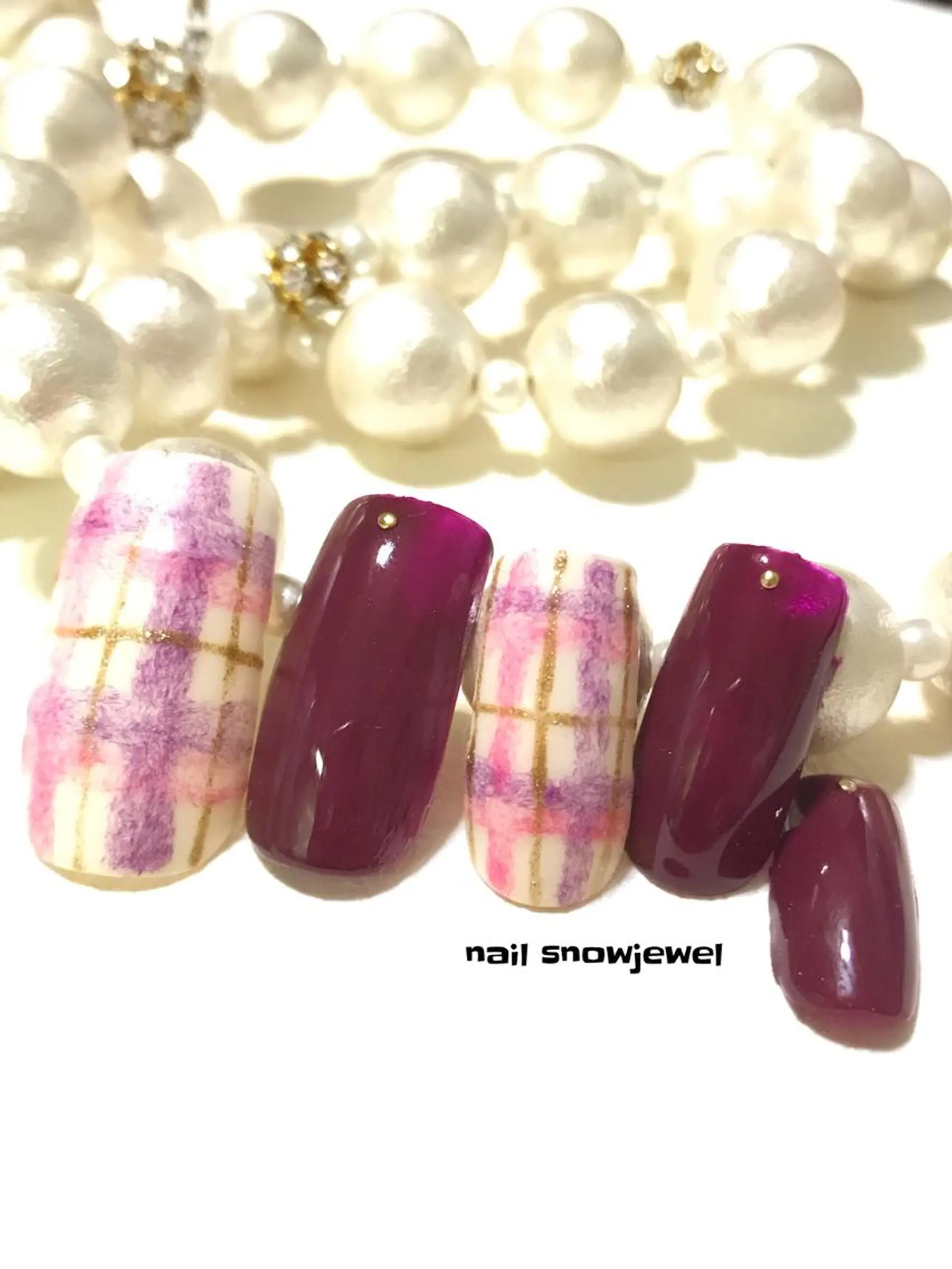 ネイル ボルドー nail snowjewelのネイルデザイン
