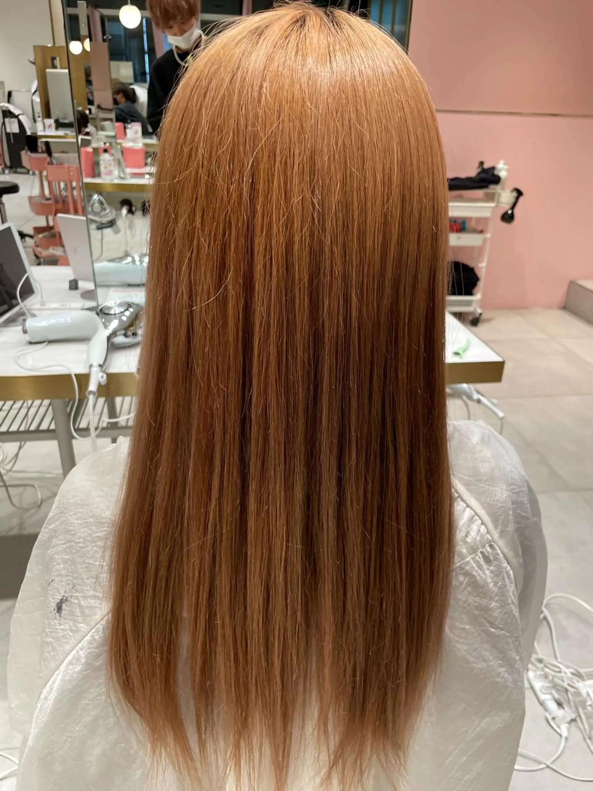 レイヤー/顔周り /透明感/TAKUのヘアスタイル