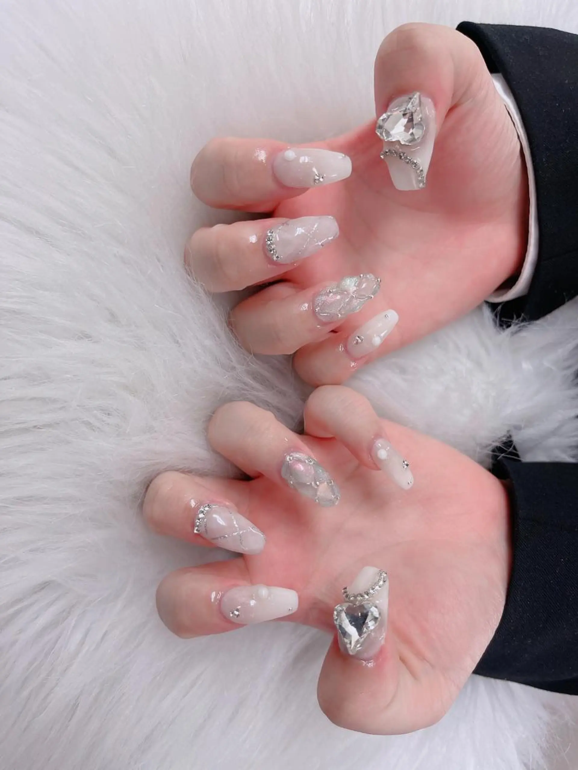 ネイル チークネイル フレンチネイル ジェルネイル 韓国ネイル マグネットネイル Anh 高田馬場のネイルデザイン