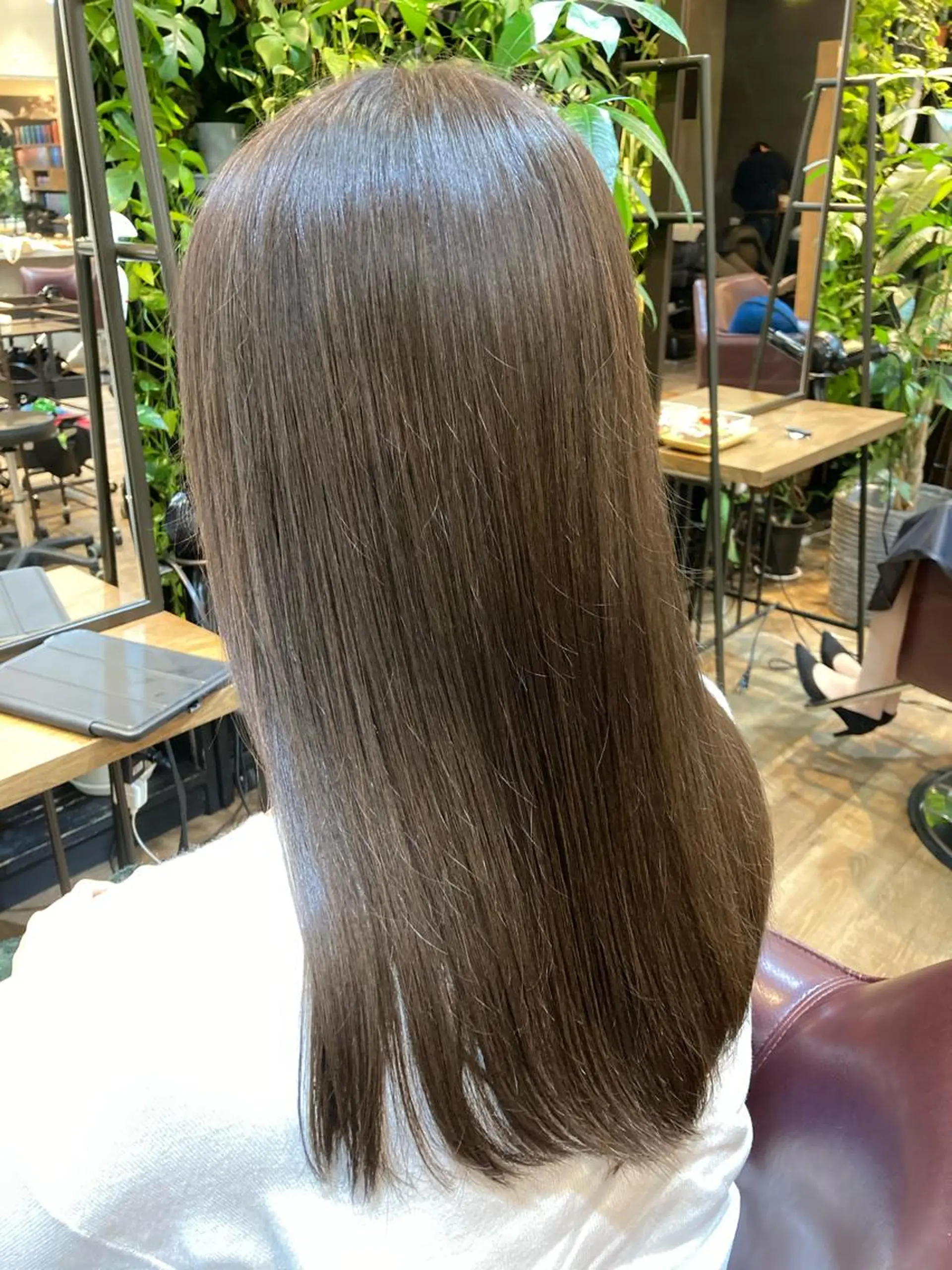 ロング カラー ベージュカラー ダブルカラー ミルクティーベージュ 縮毛矯正/髪質改善 /SATOKOのヘアスタイル