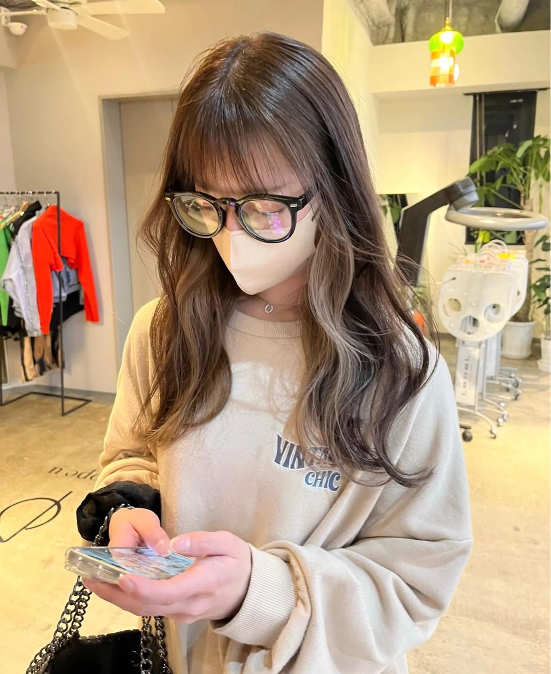 セミロング カラー インナーカラー ヘアカラー トリートメント 🩷ハイトーン透明感 レイヤー🩷ユリカのヘアスタイル