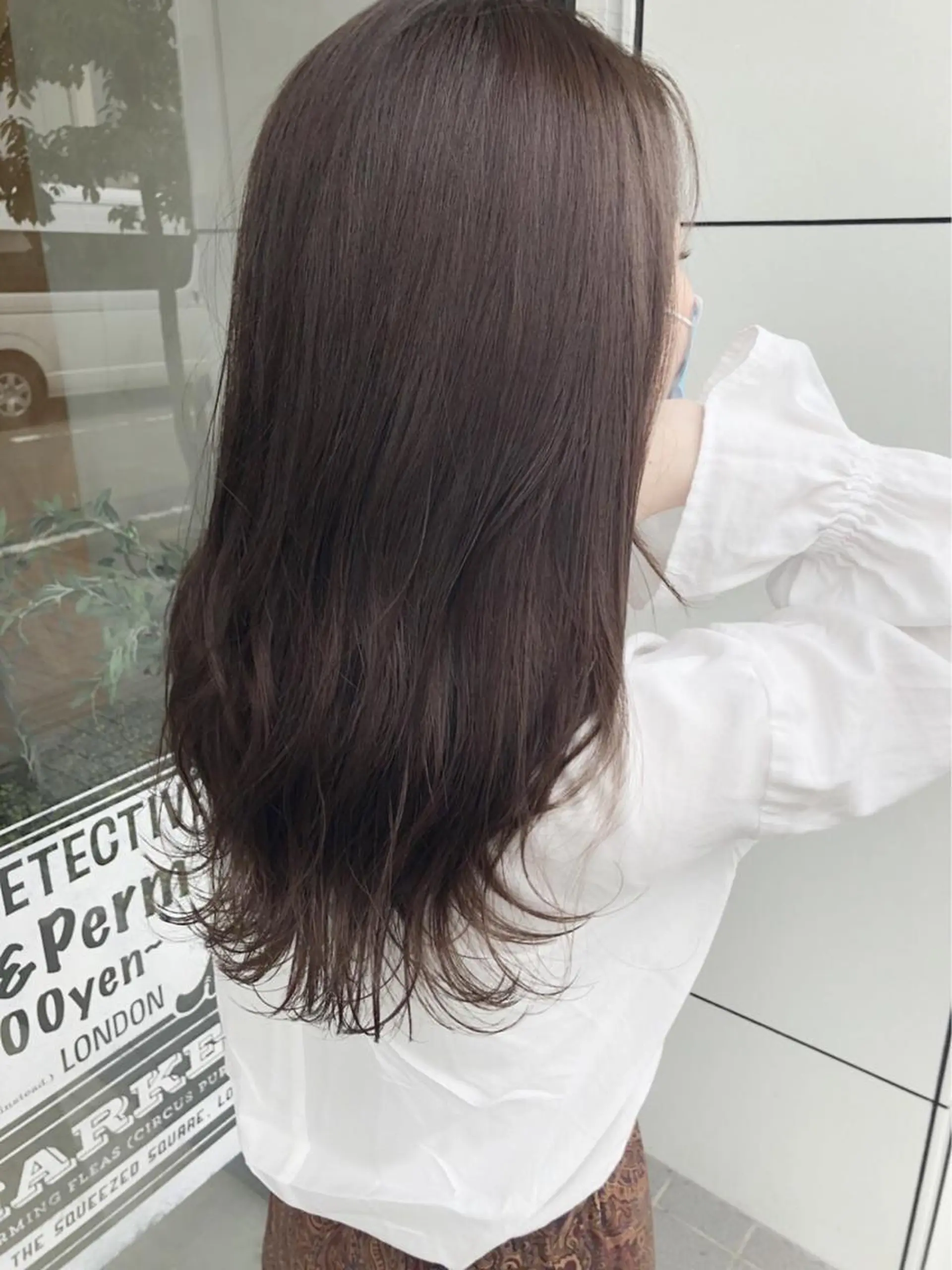 セミロング カラー ヘアアレンジ ネイル マツエク・マツパ セミロングパーマ アッシュ バレイヤージュ ベージュカラー 透明感カラー カット ヘアカラー 夜23時まで予約🉑 reverieあきらのヘアスタイル