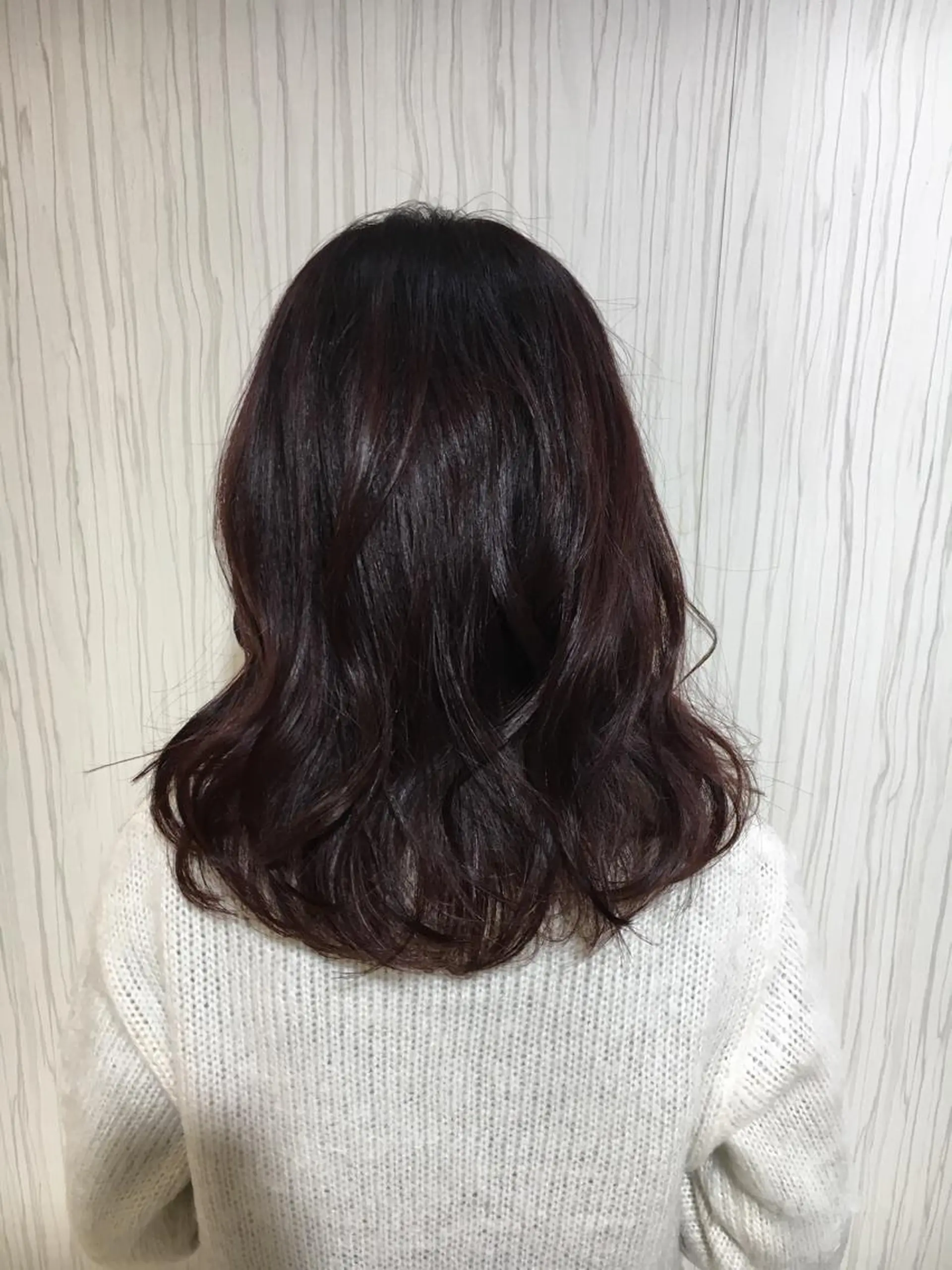 ミディアム セミロング カラー パーマ ヘアアレンジ ピンクカラー バイオレットカラー ✨艶髪✨透明感✨ 山内大樹のヘアスタイル
