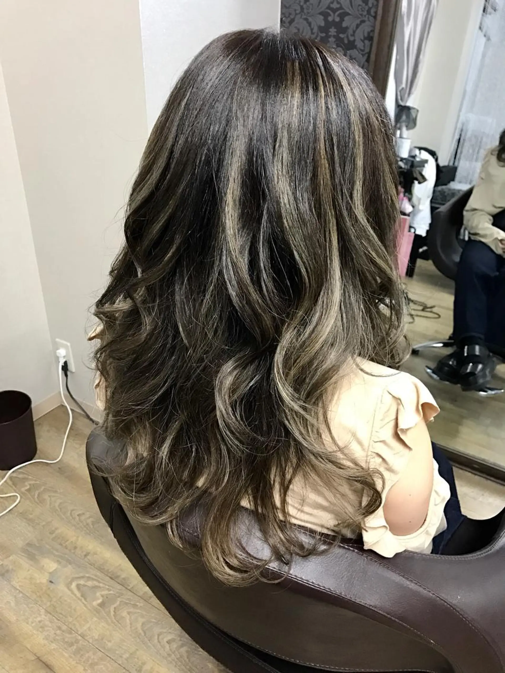 セミロング カラー ヘアアレンジ ヘアカラー 池田 景子のヘアスタイル