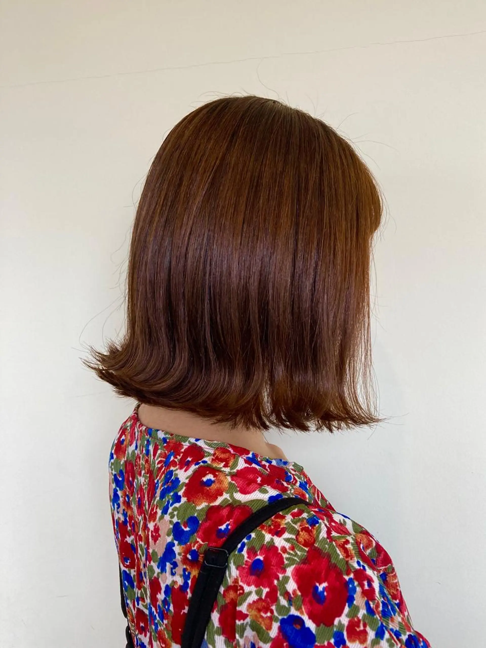 ミディアム カラー ブラウンカラー カット ヘアカラー 梅山 美侑のヘアスタイル