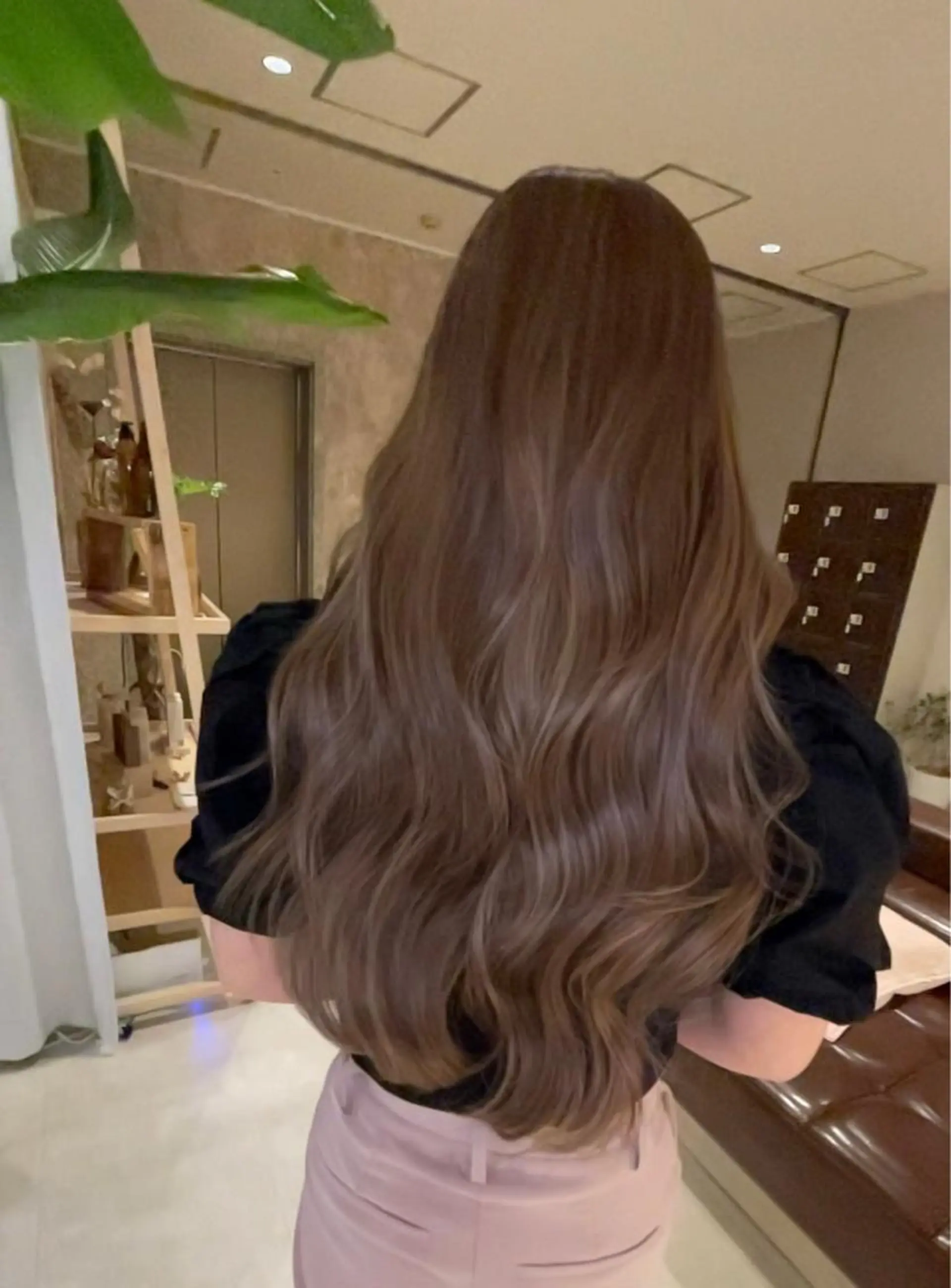 ロング ヘアセット L’ora 成田さおりのヘアスタイル