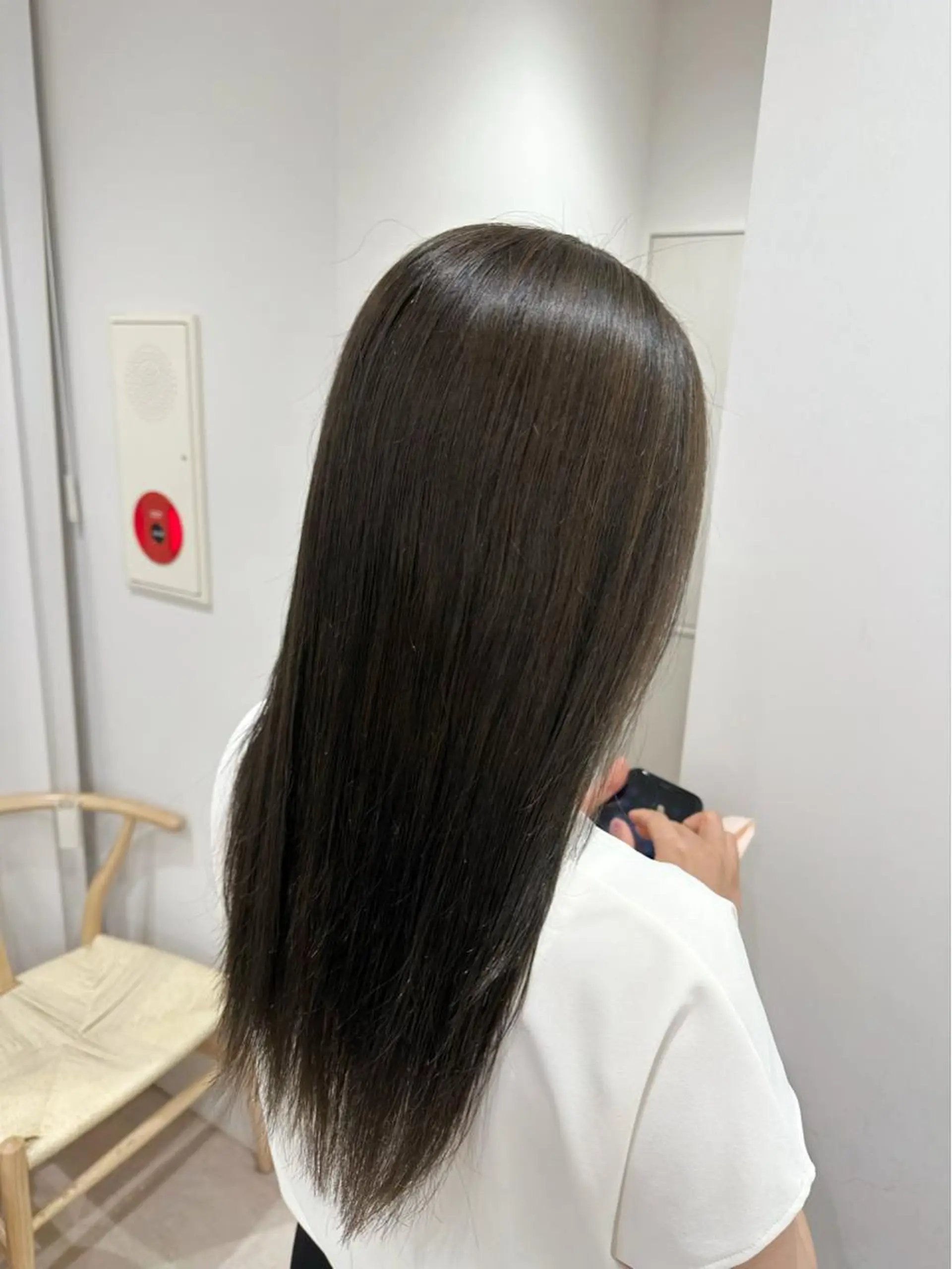 ロング 越後 遥/ 透明感カラー🪞🤍のヘアスタイル