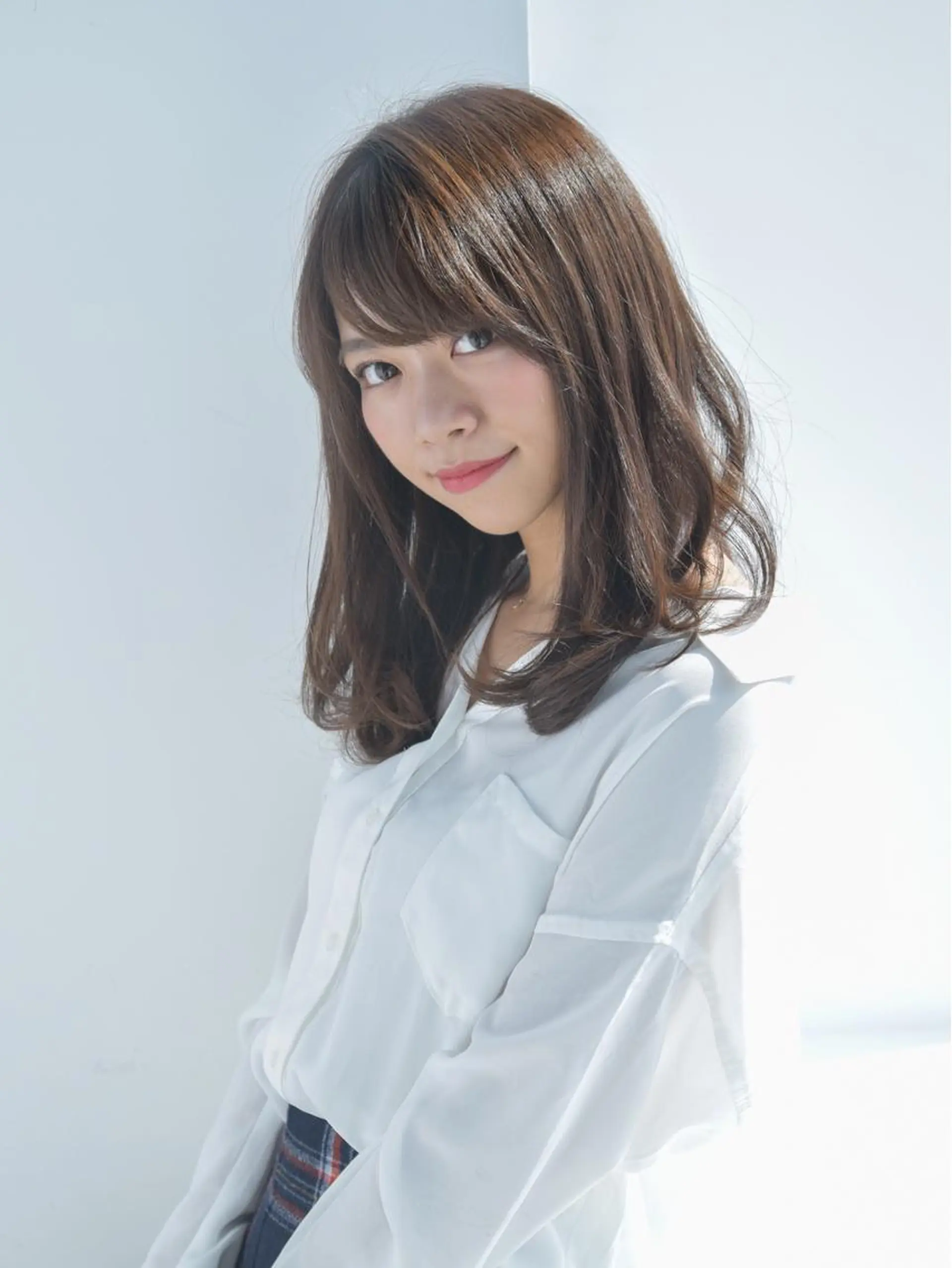 ミディアム カラー 野々山 直貴のヘアスタイル