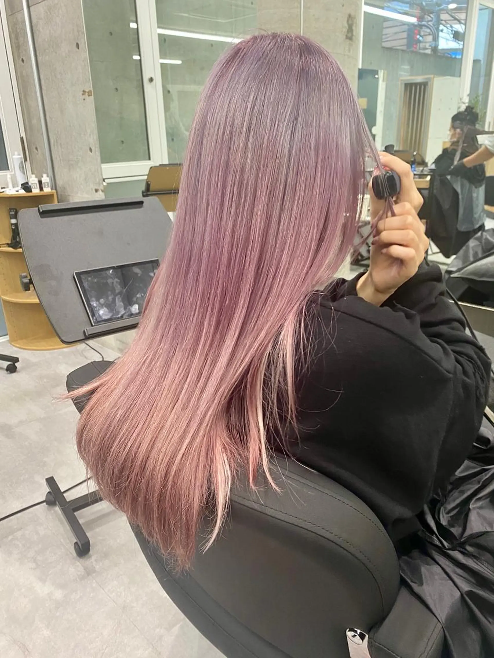 ロング カラー バレイヤージュ ブリーチ ケアブリーチ ダブルカラー ハイライトカラー welring hair salonのヘアスタイル