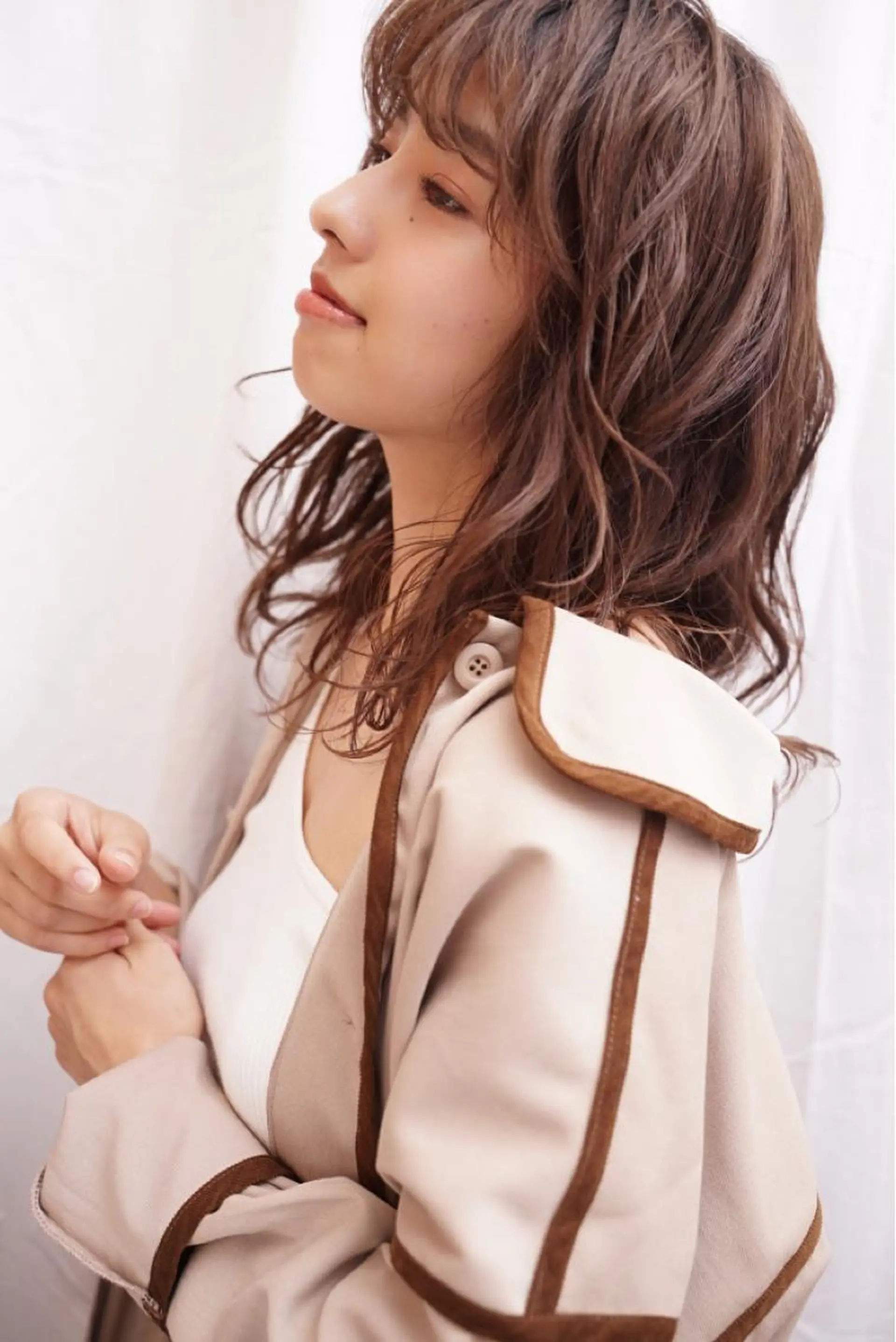 ミディアム カラー パーマ 佐藤 花帆のヘアスタイル