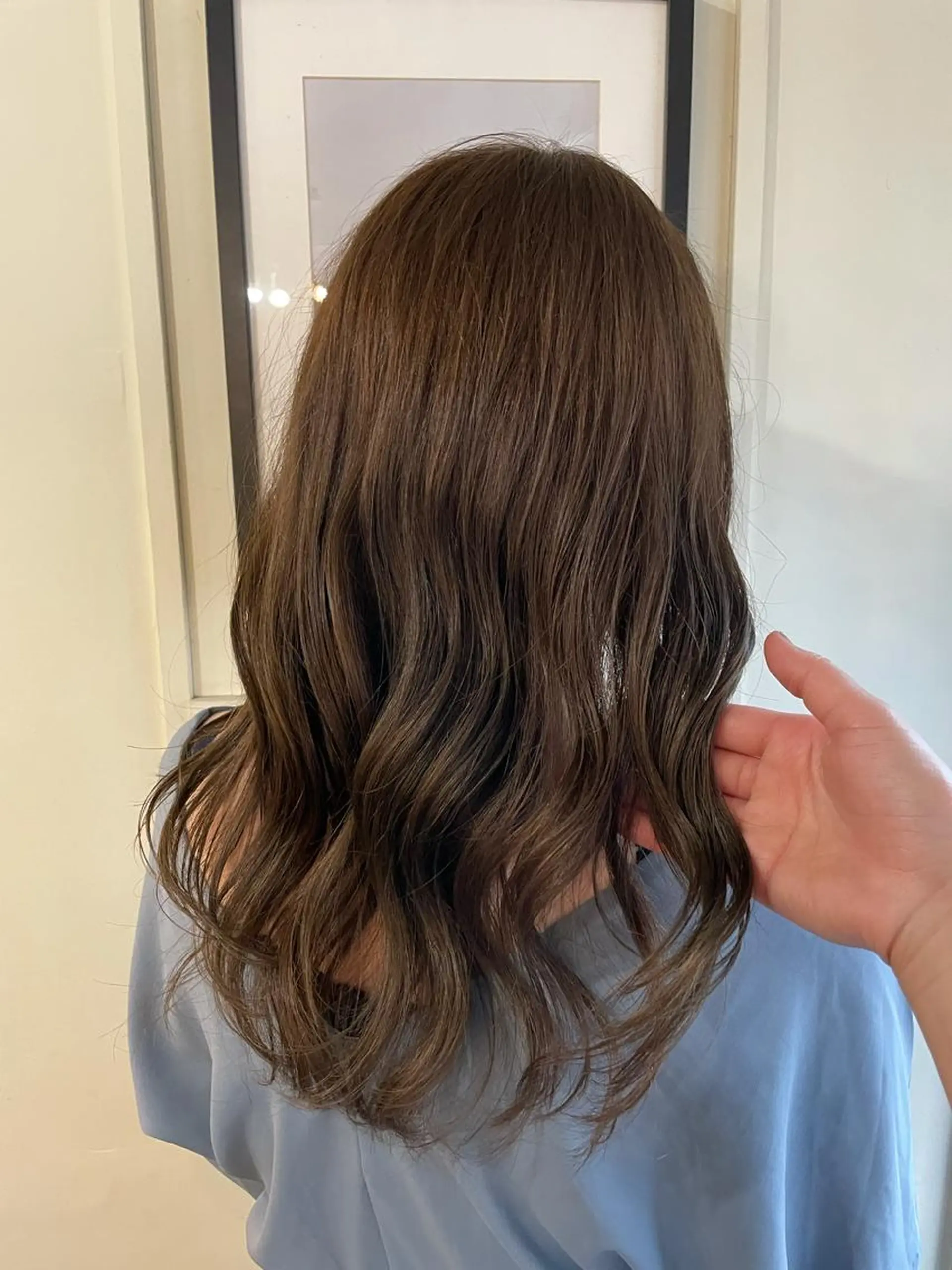 セミロング カラー ヘアアレンジ ベージュカラー グレージュ オリーブベージュ ナガミネアリサ/ 学芸大学/海外ヘアのヘアスタイル