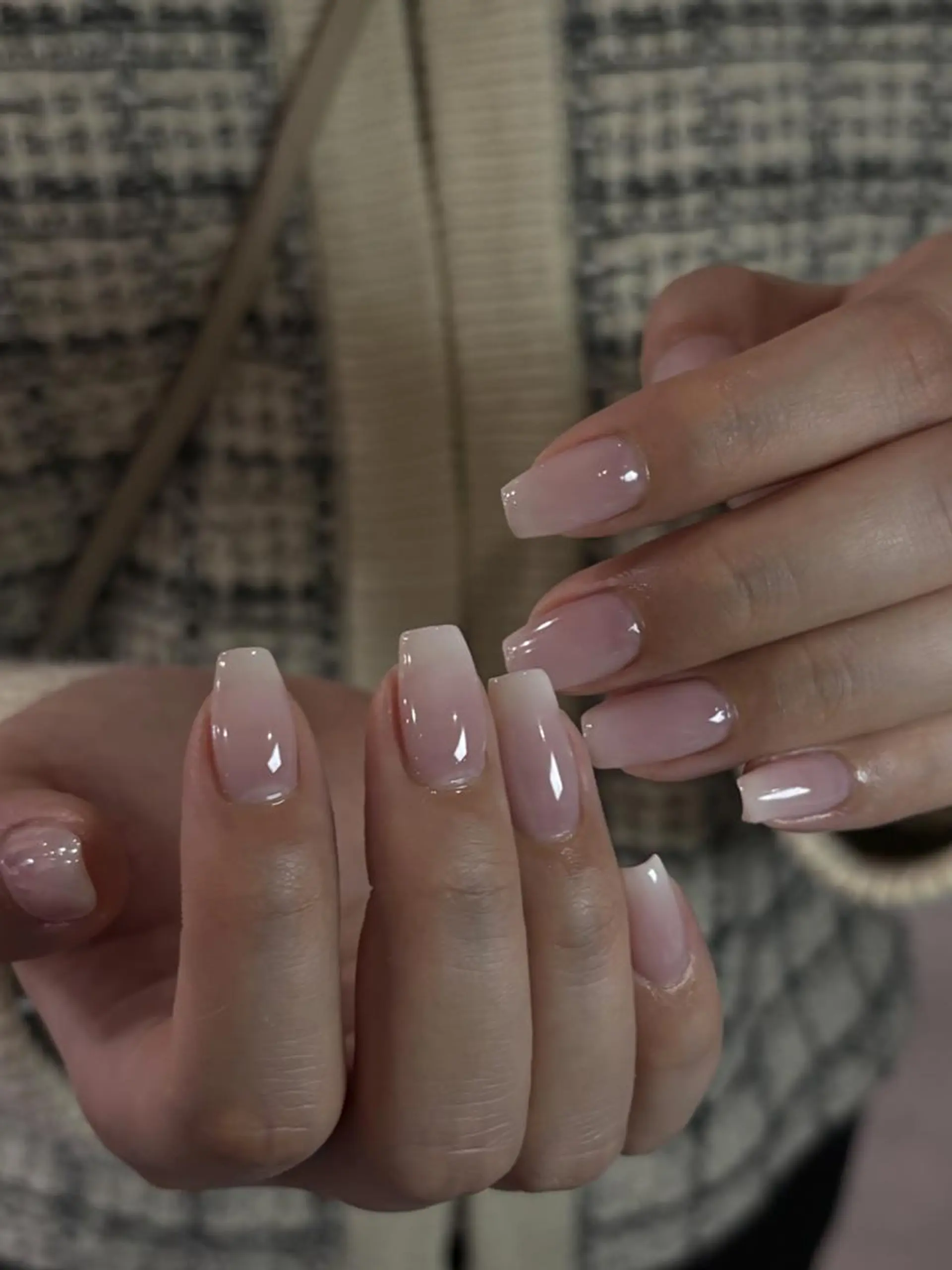 ネイル ハンドネイル Dark Honey Ivyのネイルデザイン