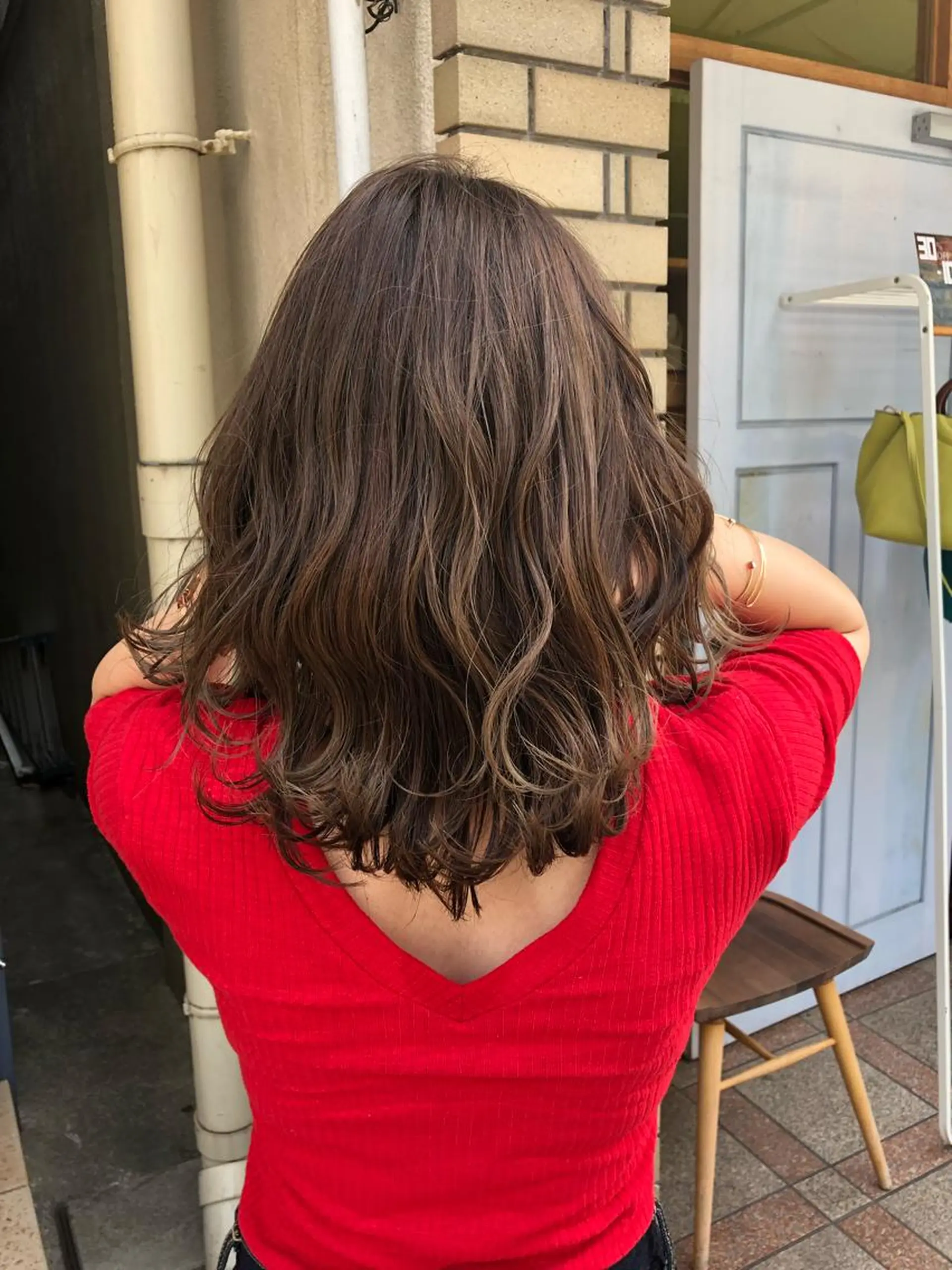 セミロング カラー アッシュ ベージュカラー 山形 光輪子のヘアスタイル