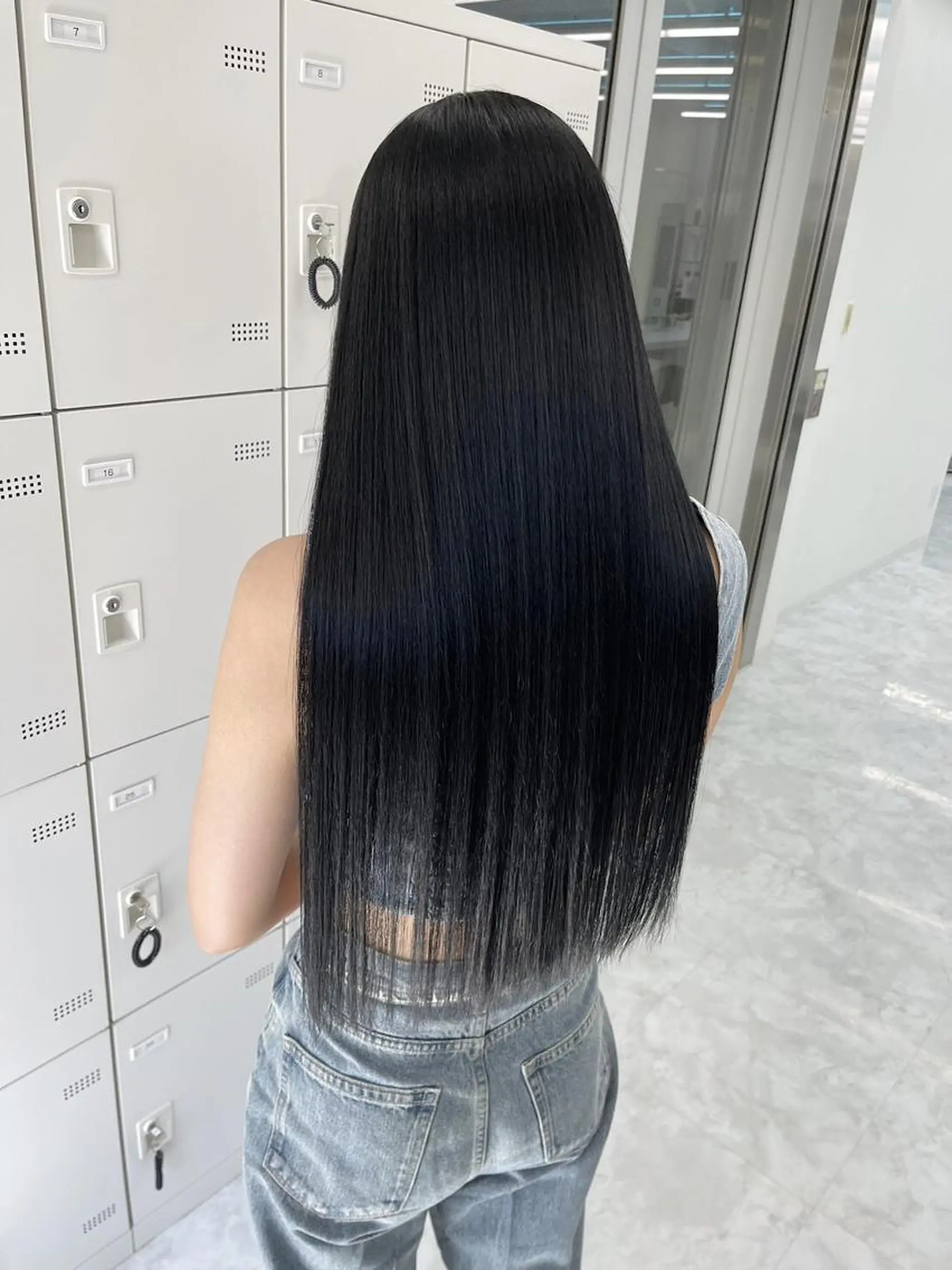 カラー ロング 🪞THEATER 表参道店🩰のヘアスタイル