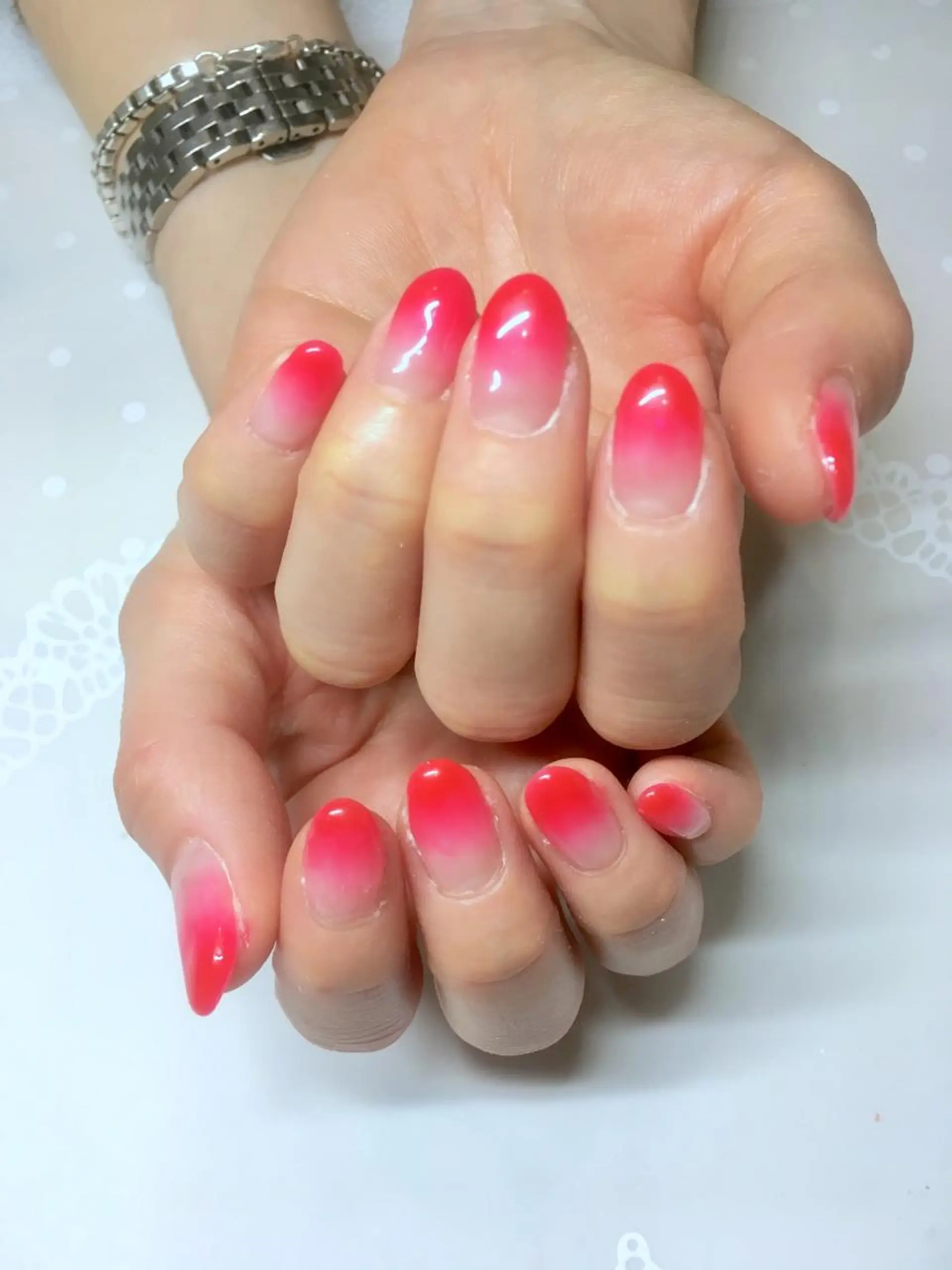 ネイル 新宿ネイルサロン ジェミディローサのネイルデザイン