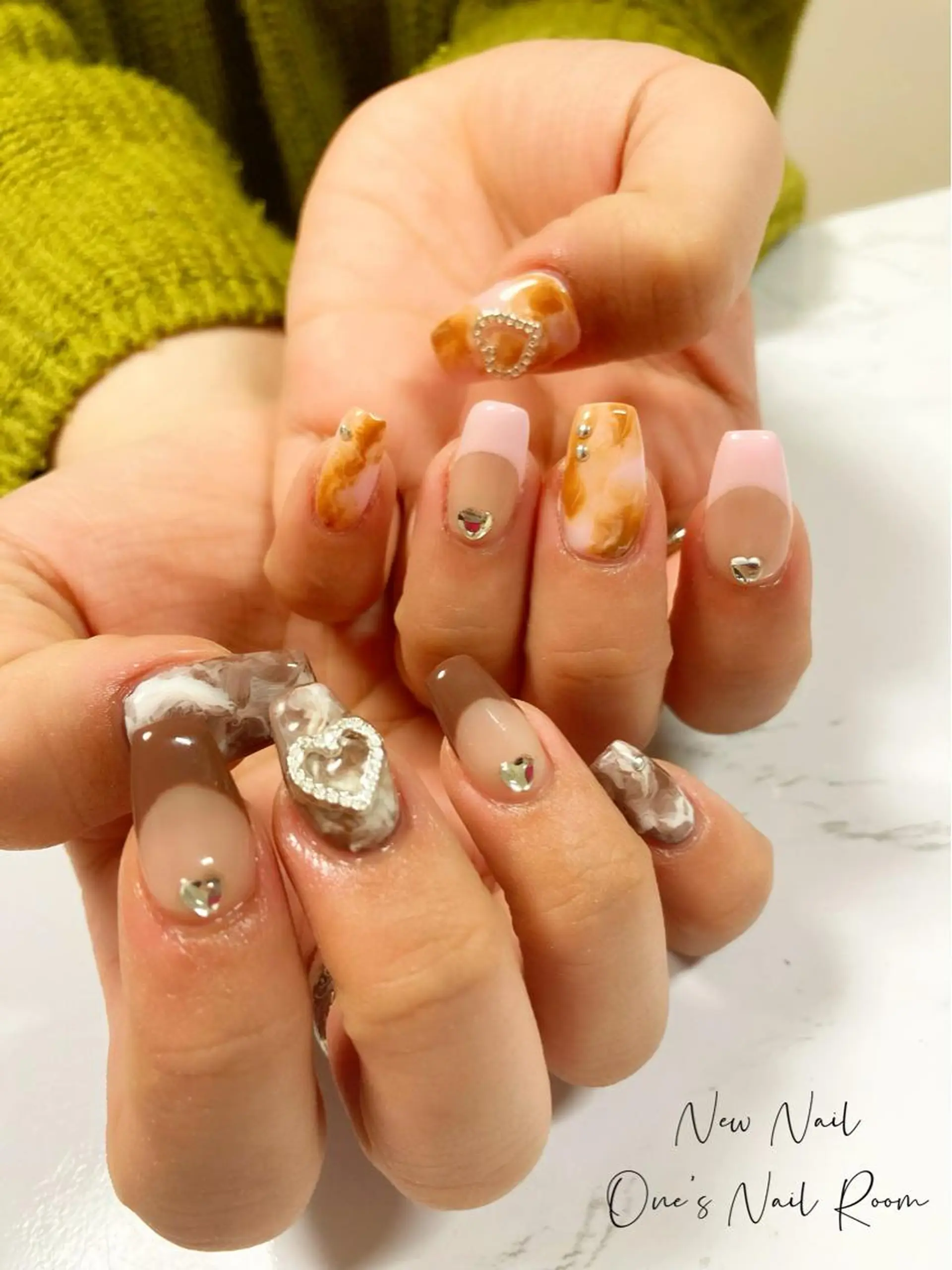 ネイル ハンドネイル One's Nail Roomのネイルデザイン