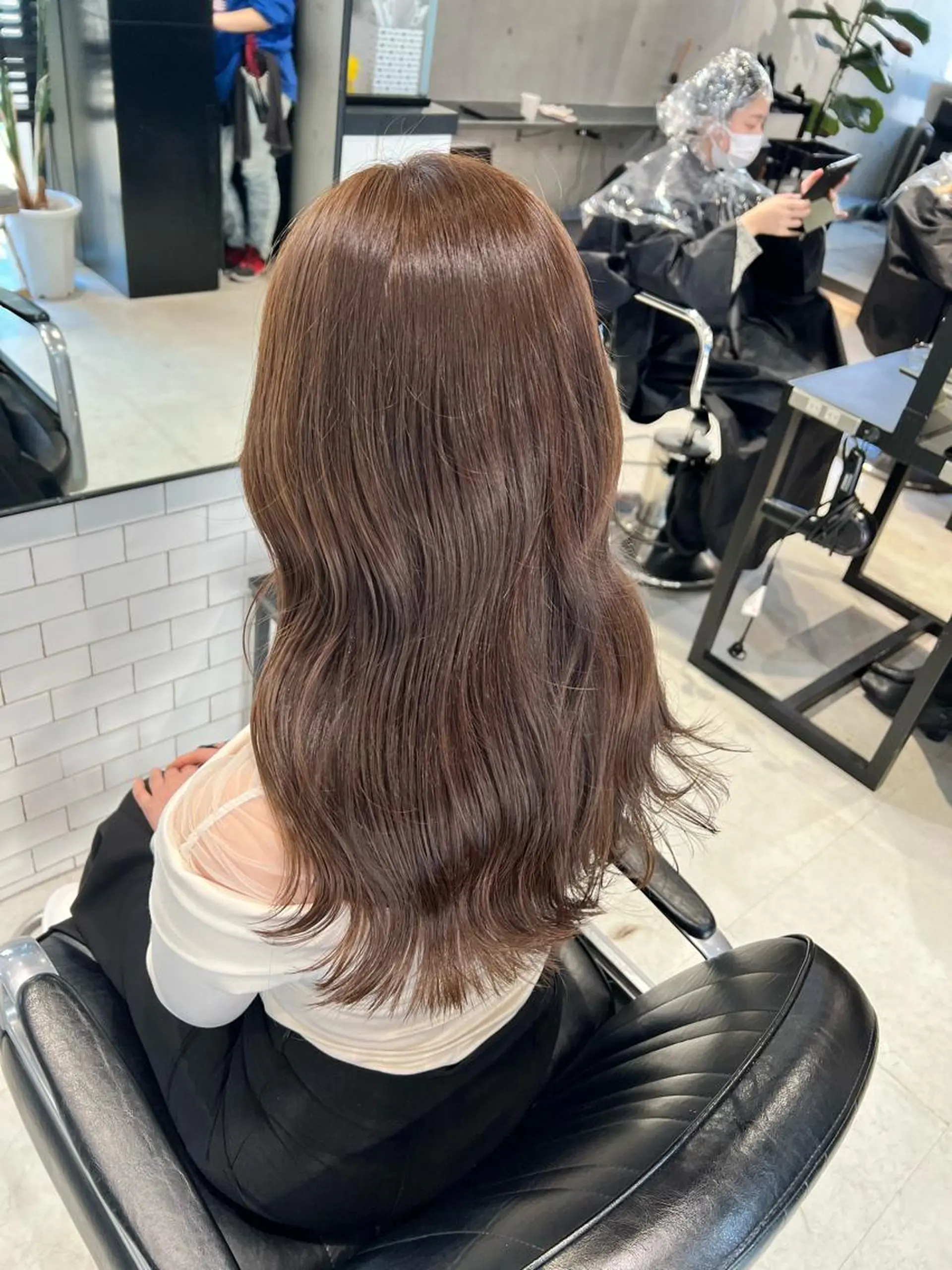 ロング カラー カット ヘアカラー トリートメント 赤みゼロ/透明感 カラー🌿KANTAのヘアスタイル