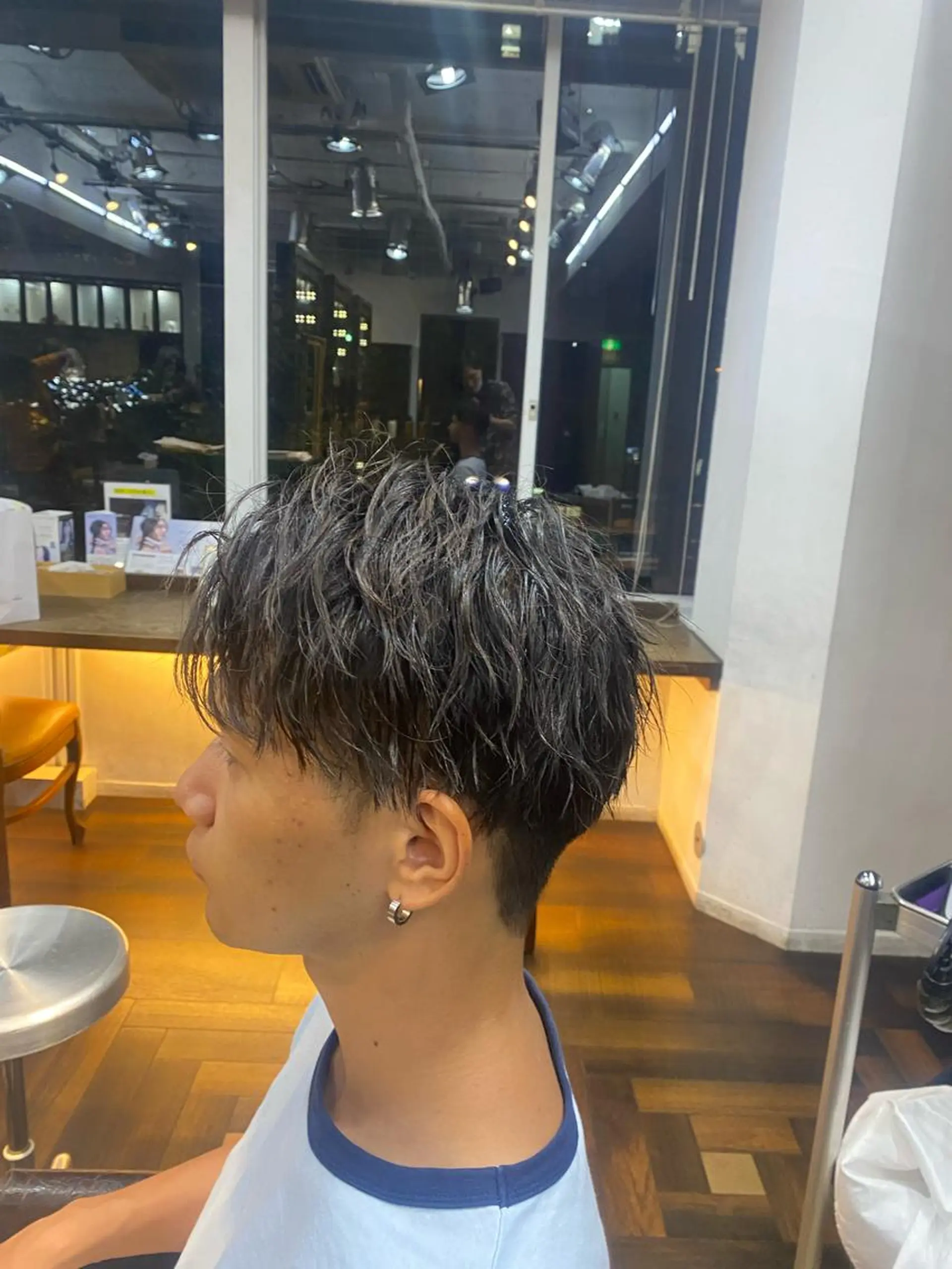 ショート メンズ マッシュ メンズパーマ メンズショート 刈り上げ ショートヘア 濱口 健二のヘアスタイル