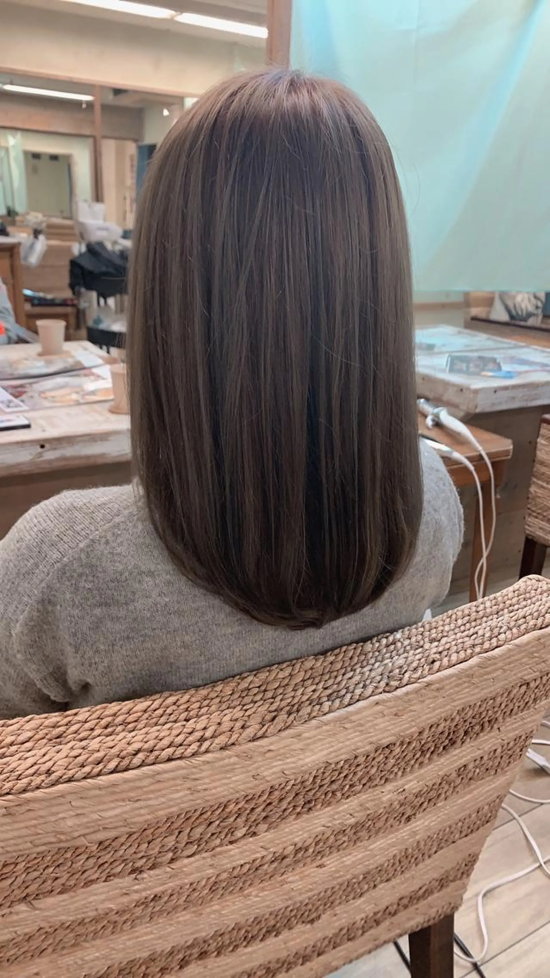 セミロング 🏝️🐉沖縄移住 美容師竜生🏝️のヘアスタイル