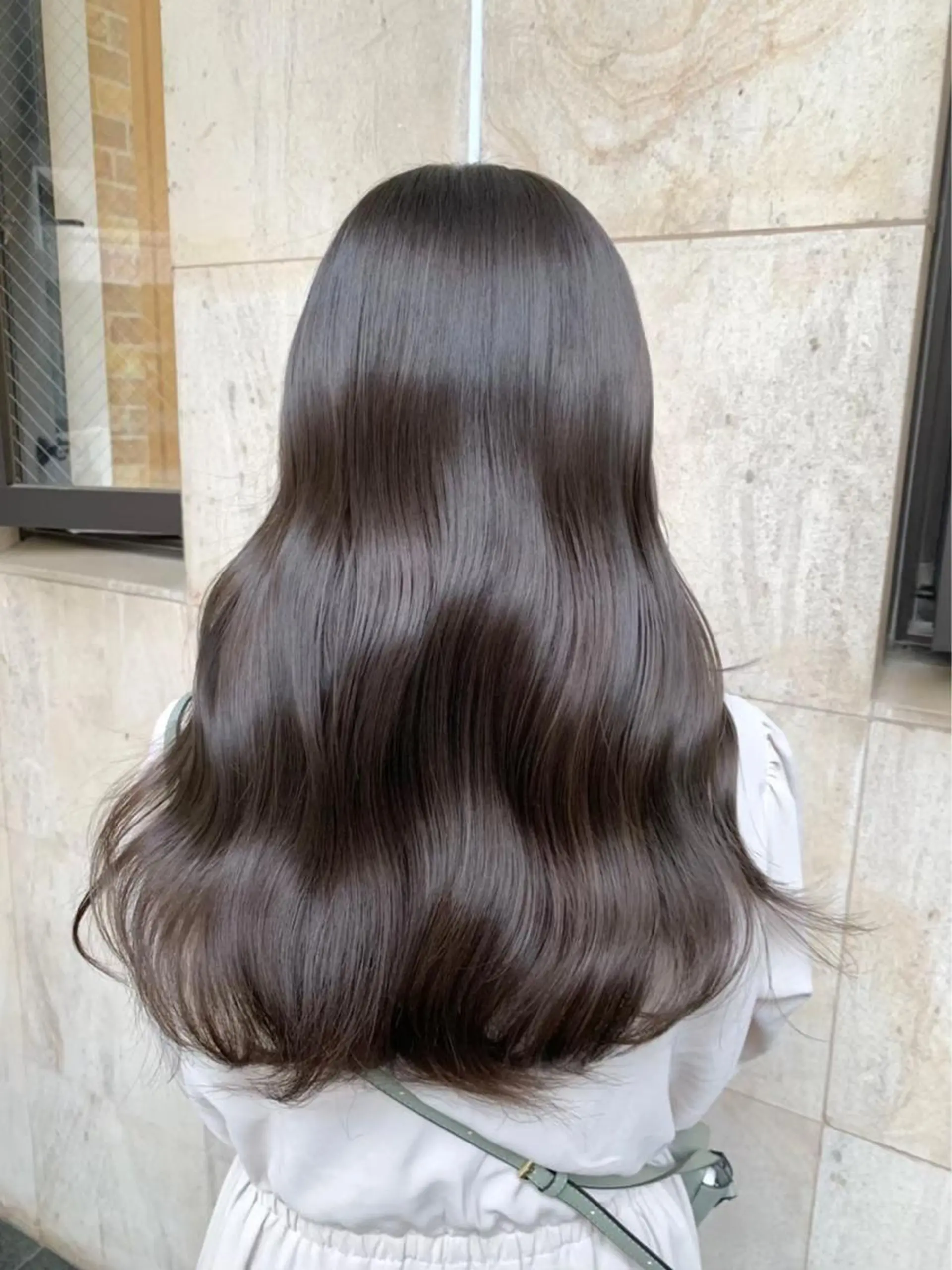 セミロング 韓国系レイヤー特化 hiroのヘアスタイル