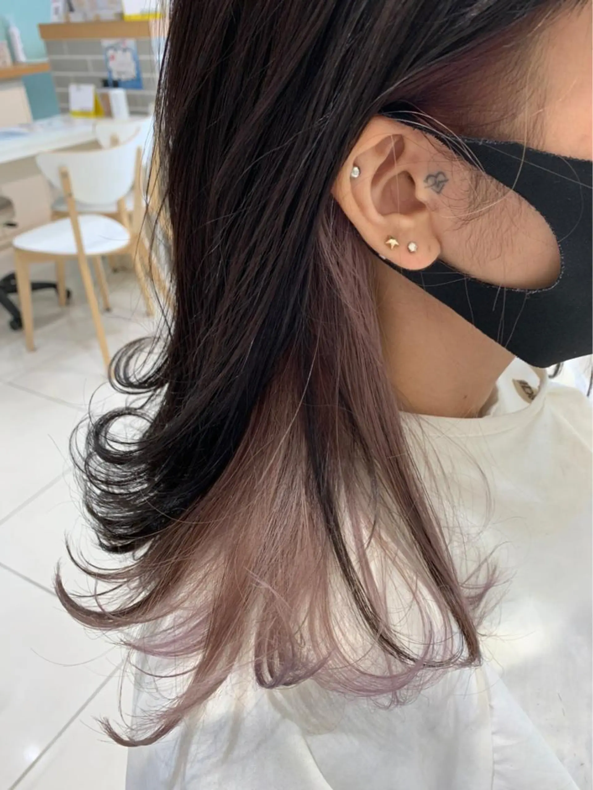 ミディアム カラー ベージュカラー インナーカラー ピンクカラー ピンクベージュ 玉城 和磨のヘアスタイル