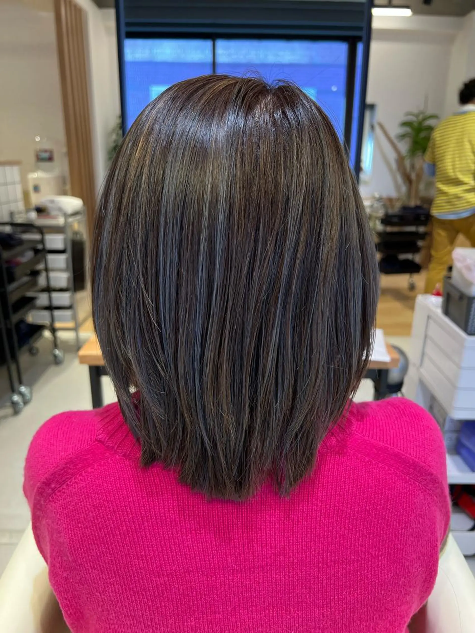 ミディアム カラー ハイライトカラー ハイライト bloomsweet 鈴木駿平のヘアスタイル