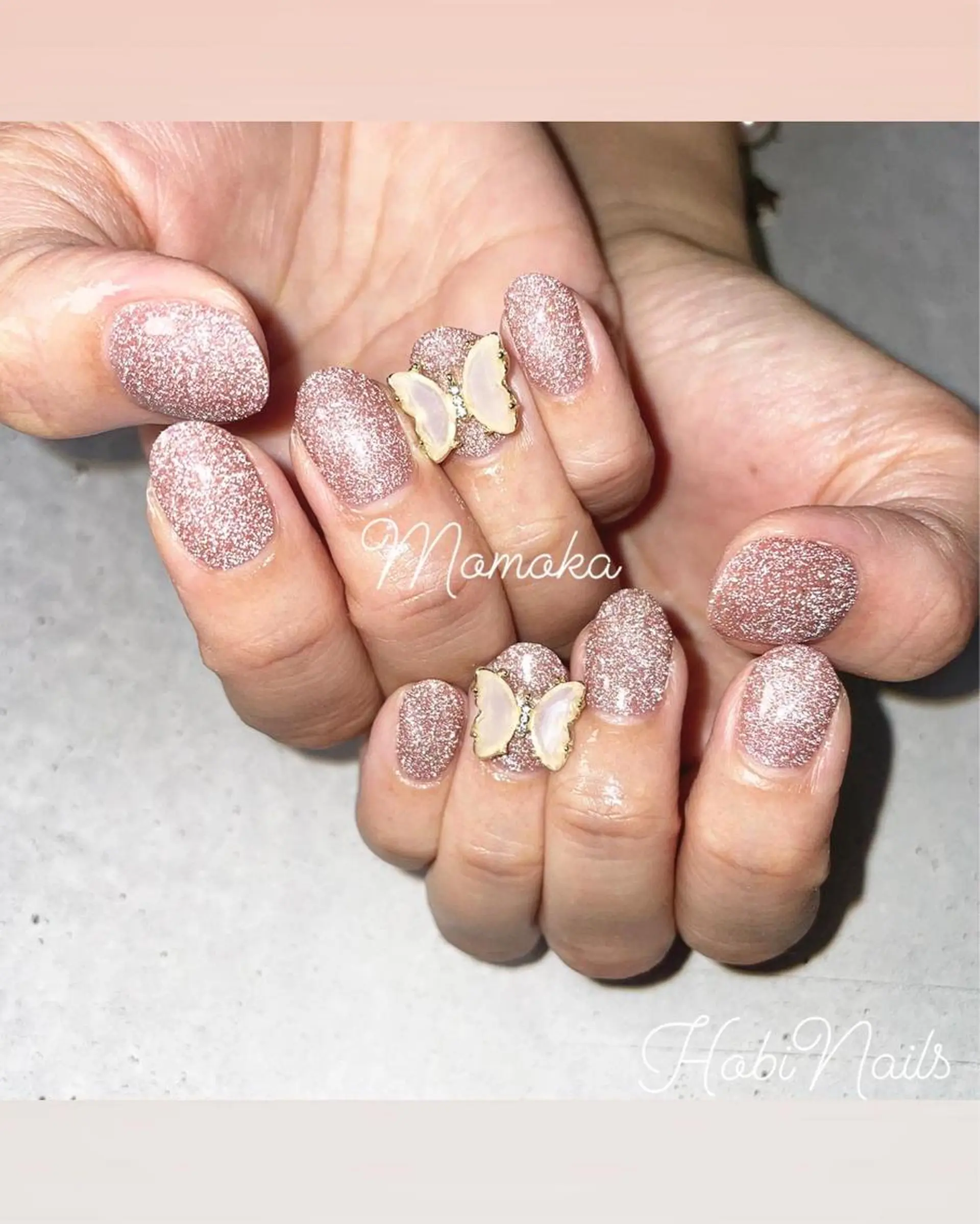 ネイル フラッシュネイル フラッシュマグ マグネットネイル Momo nailsalonのネイルデザイン