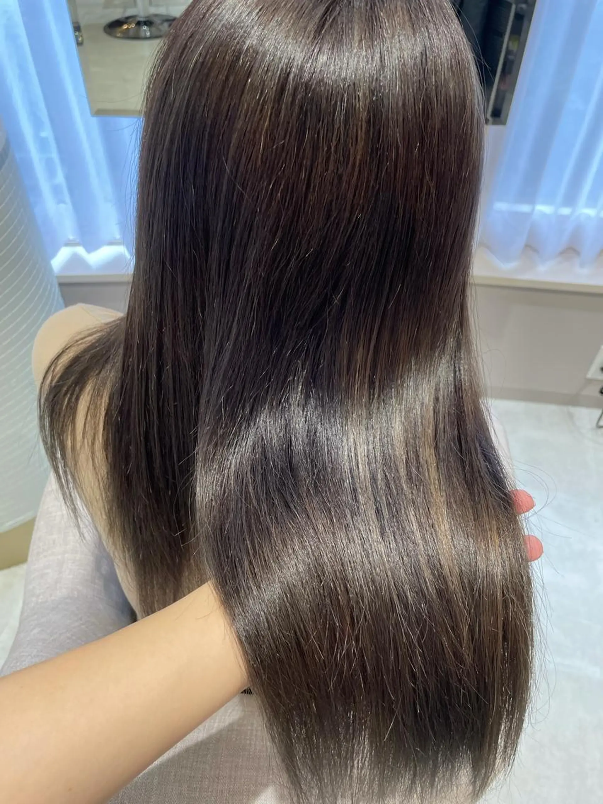 ロング 髪質改善お任せ ください♪ひとみのヘアスタイル