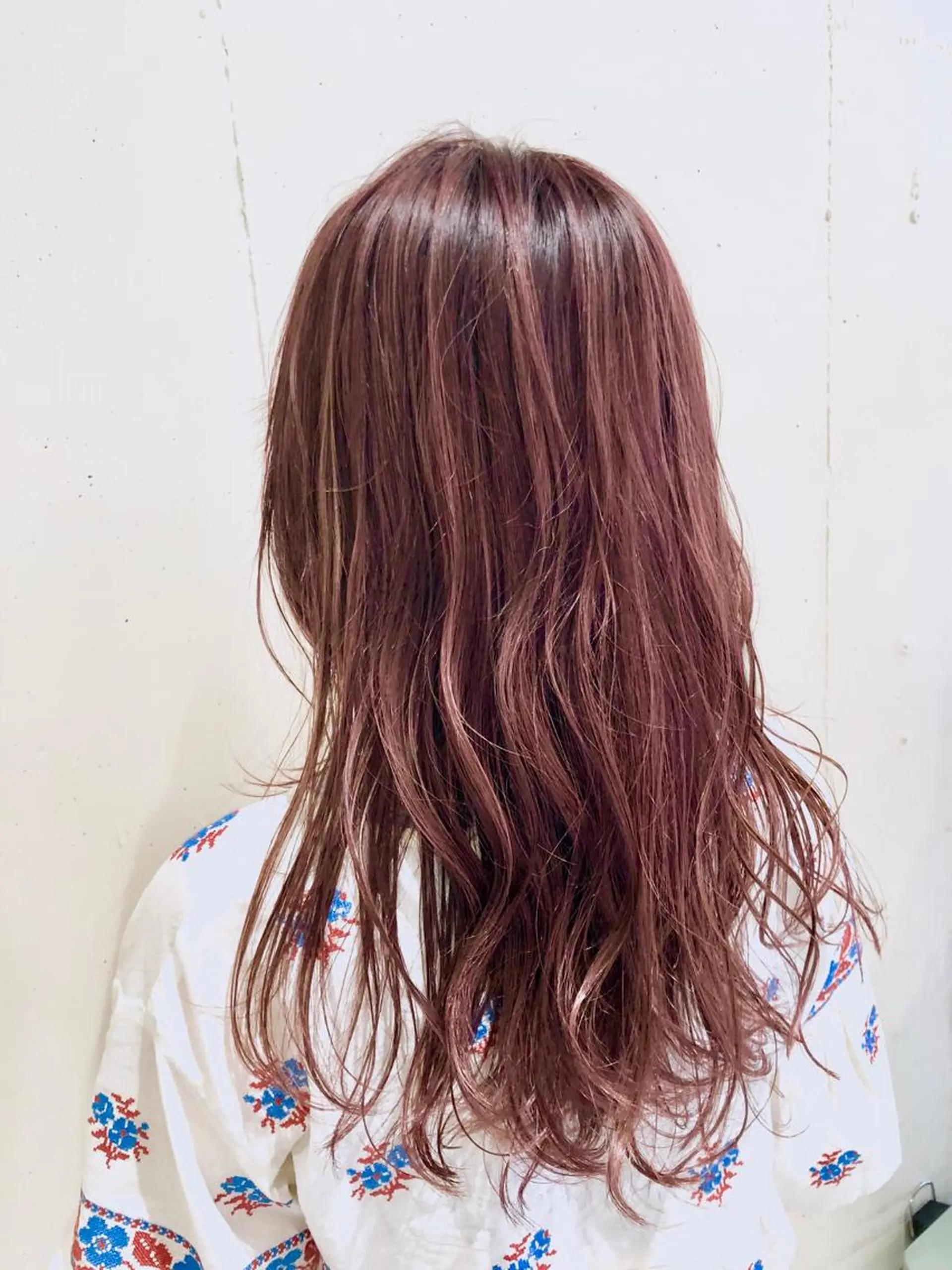 セミロング カラー パーマ ヘアアレンジ ベージュカラー ブリーチ ボルドーカラー デザインカラー グラデーションカラー 【ツヤ髪美容師】 ツダケイスケのヘアスタイル