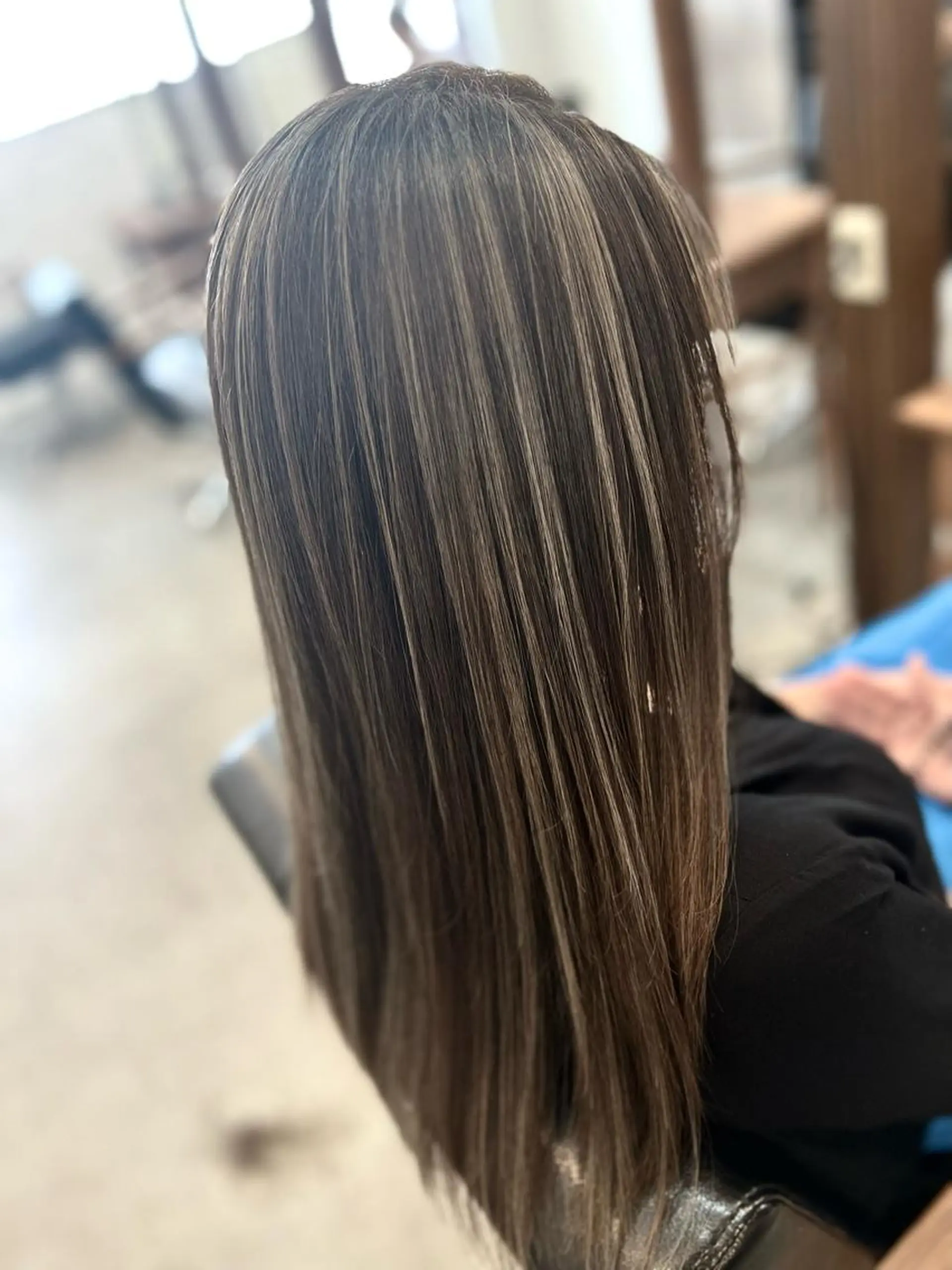 セミロング カラー ハイライトカラー ハイライト ヘアカラー Style Tのヘアスタイル