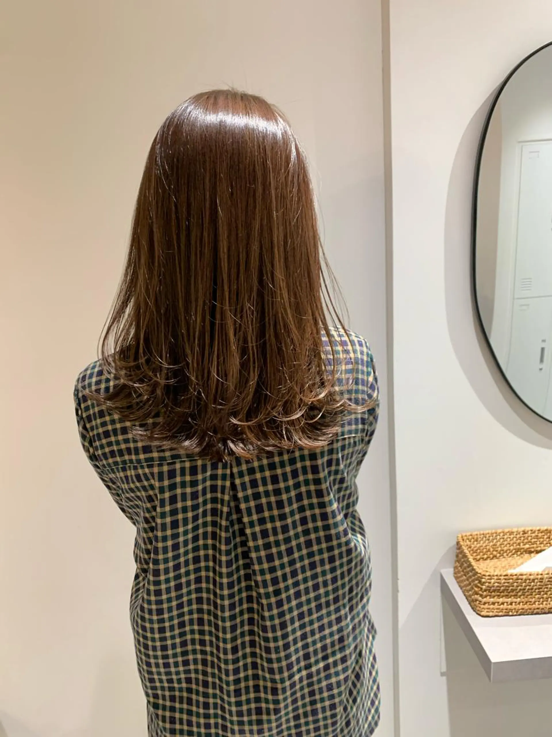 セミロング レイヤーカット カット ヘアカラー パーマ ナチュラルヘア/ 似合わせ/三宅 昌太のヘアスタイル