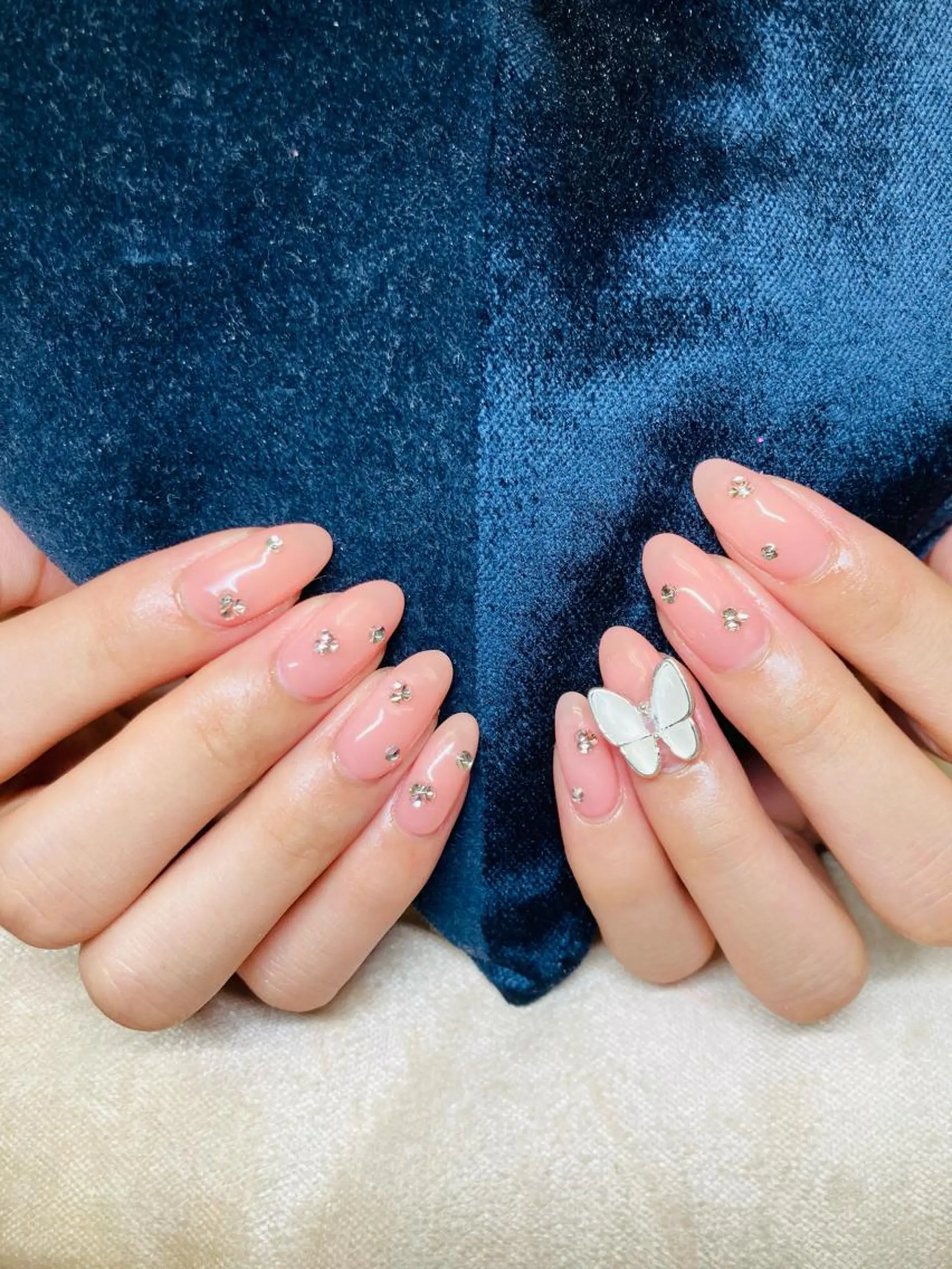 ネイル 寺山 千鶴のネイルデザイン