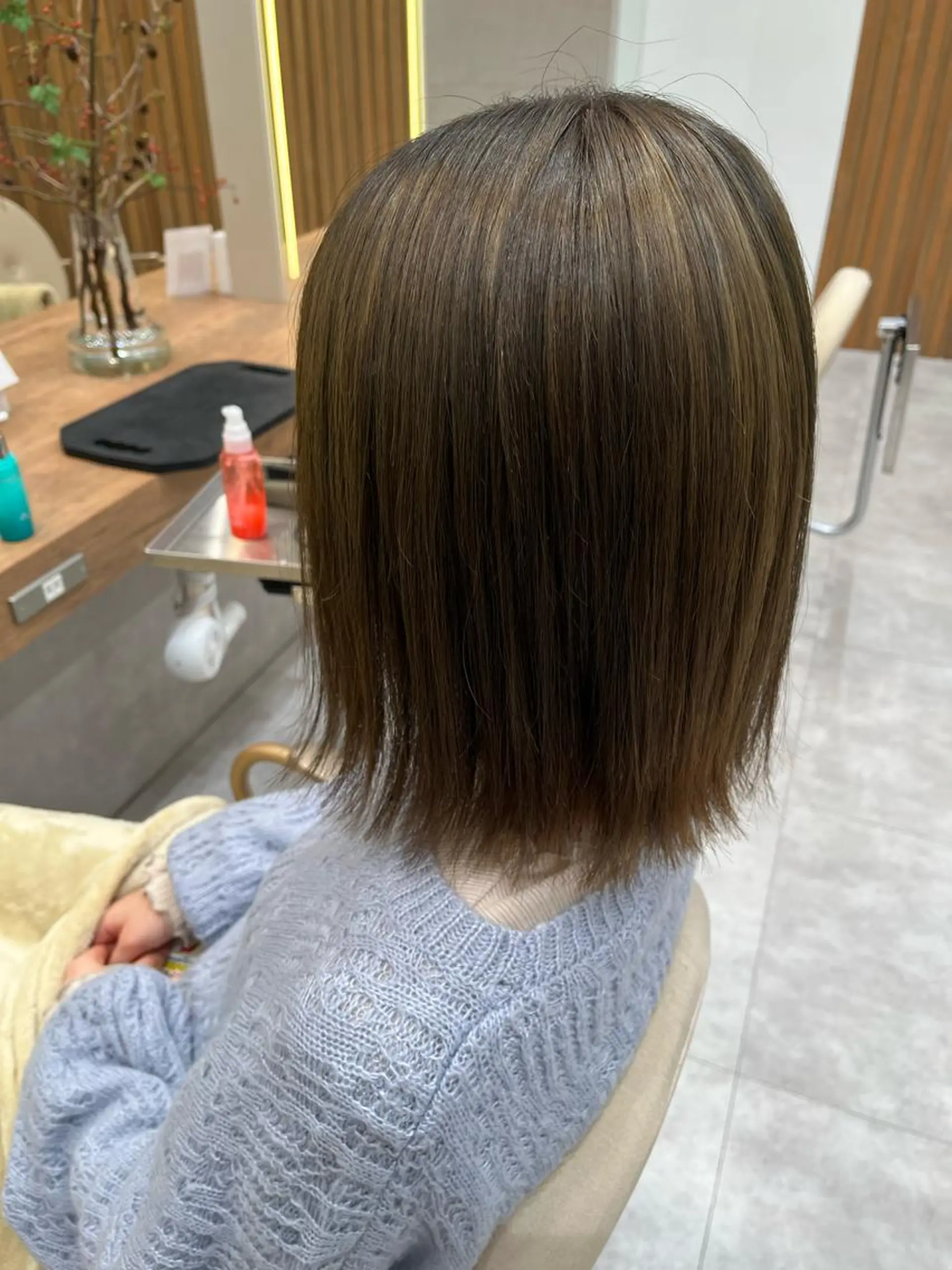 ミディアム 木野田 萌のヘアスタイル