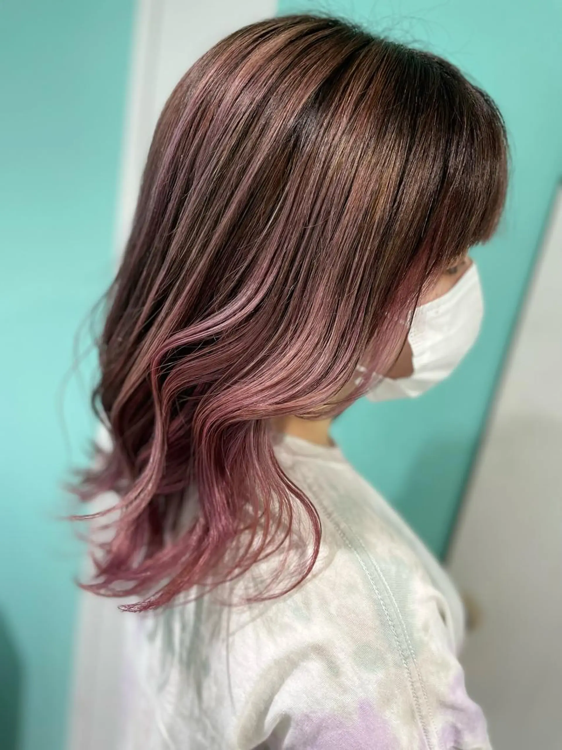 セミロング レイヤーカット 原 千景のヘアスタイル