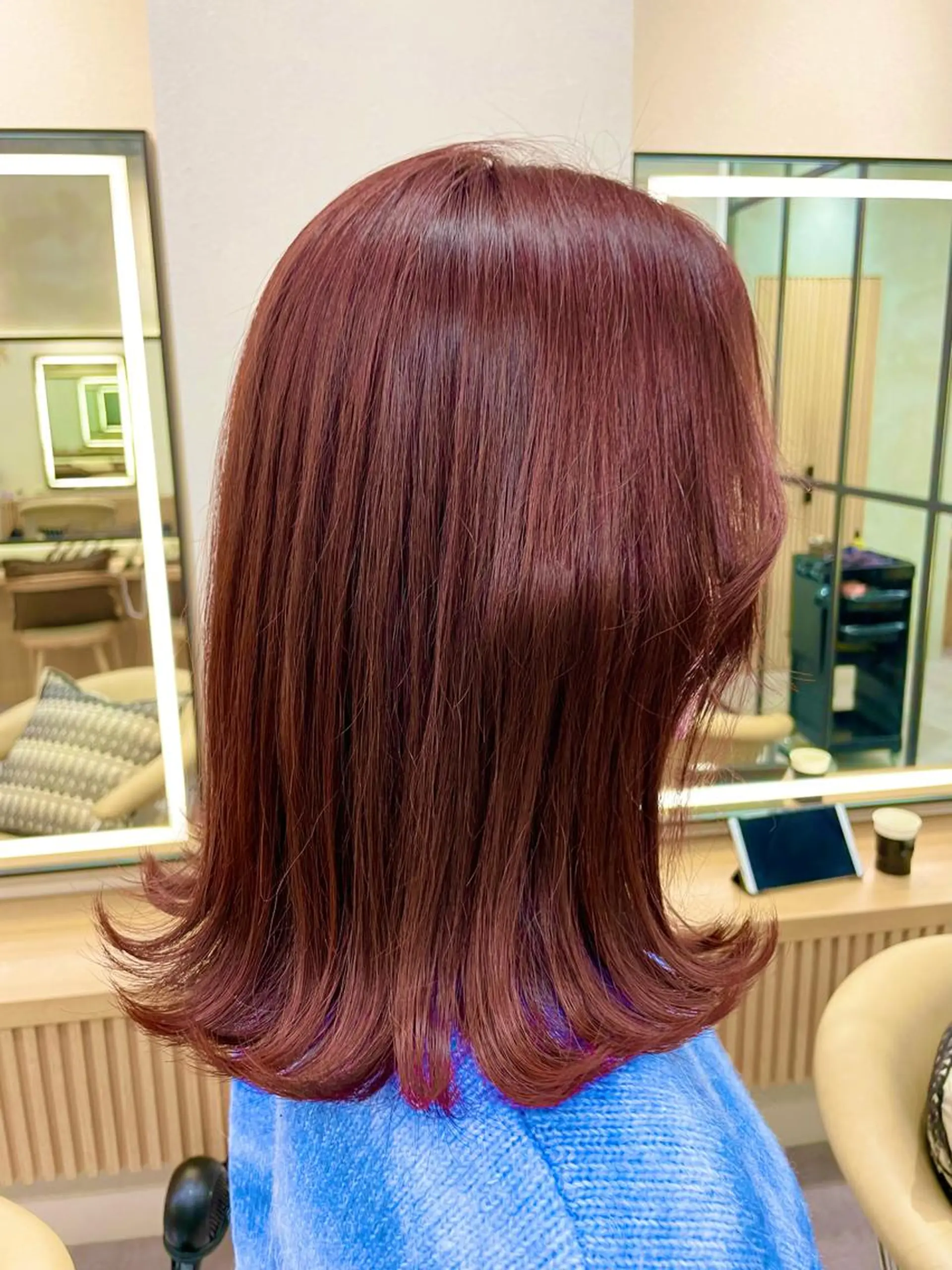 ミディアム 切りっぱなしボブ ボブ レイヤー縮毛矯正 ささきすずね💗のヘアスタイル