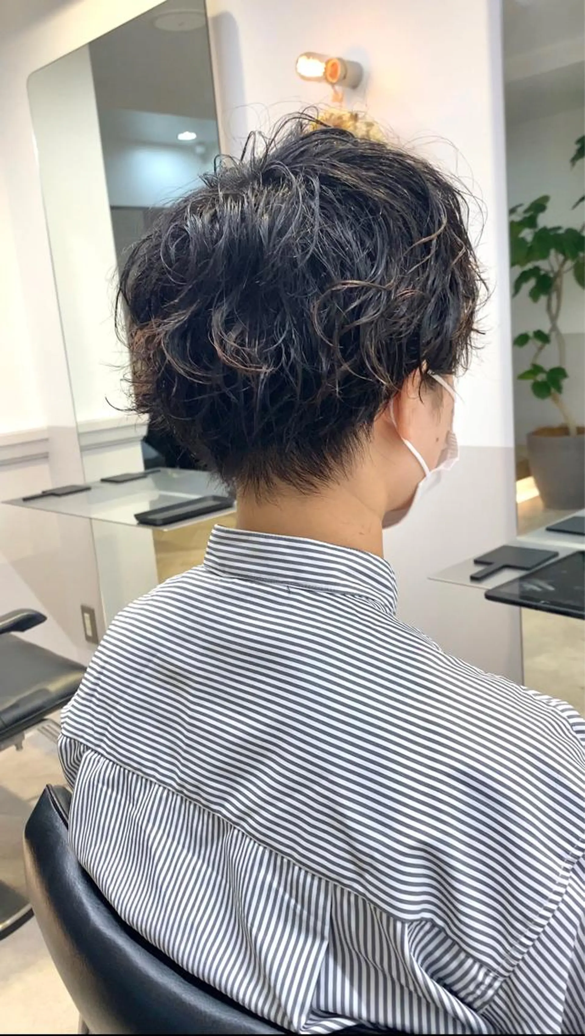 ショート パーマ 会田 渡夢のヘアスタイル
